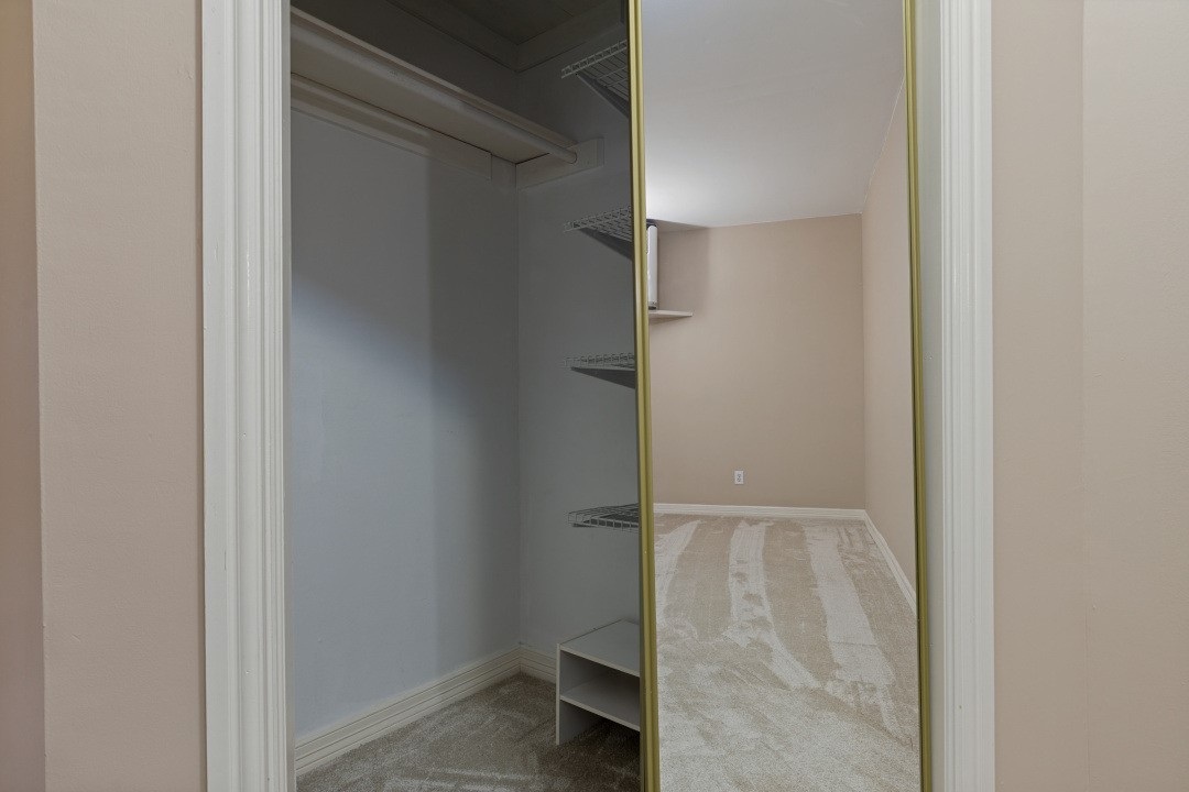 4110 Woodhead Street Property Photo 14