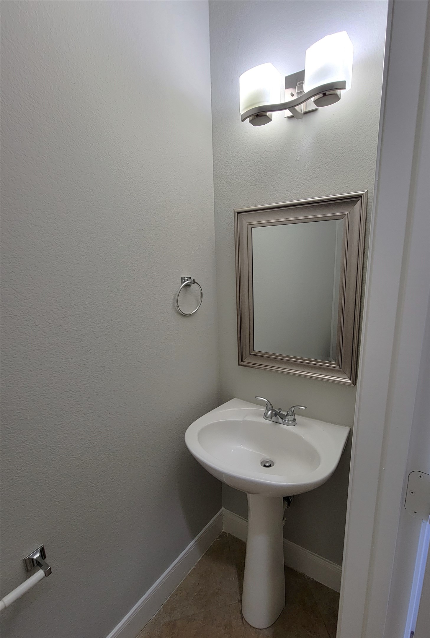 2813 Arbor Brook Lane Property Photo 14