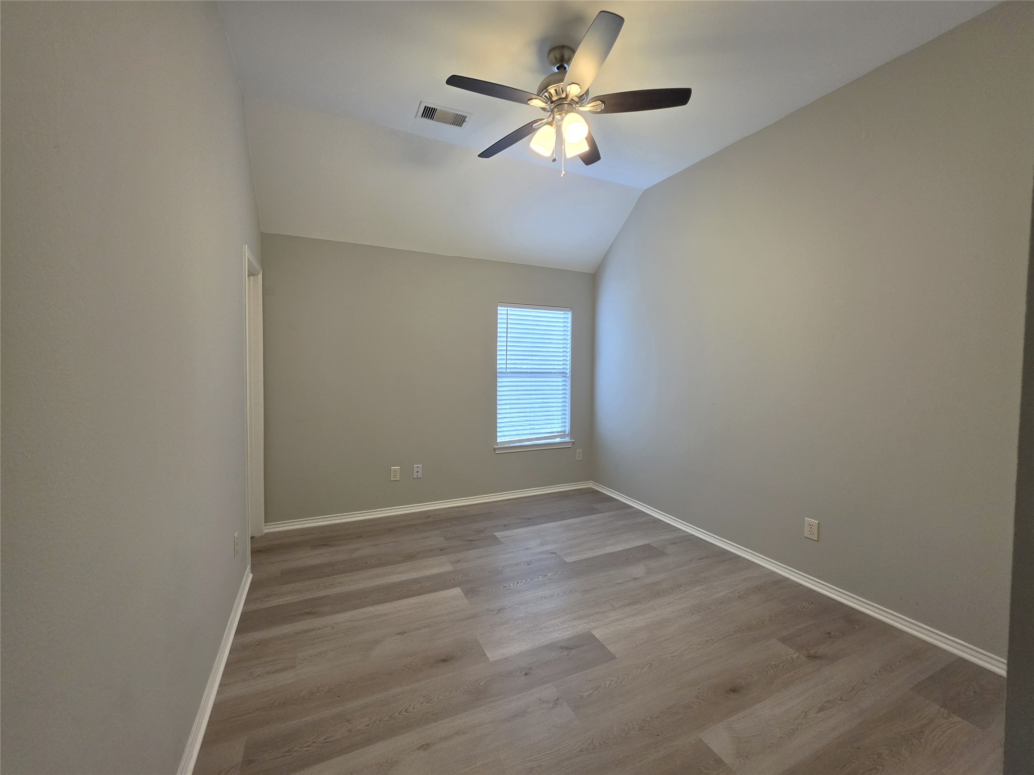 2813 Arbor Brook Lane Property Photo 21
