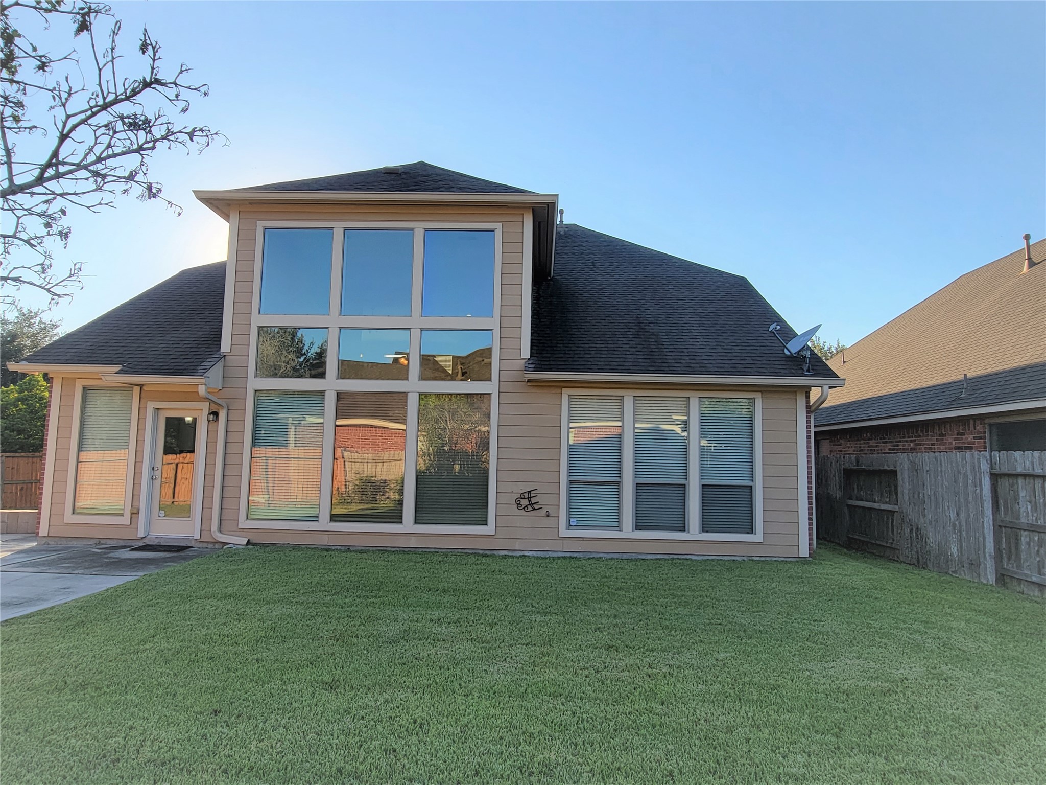 2813 Arbor Brook Lane Property Photo 24