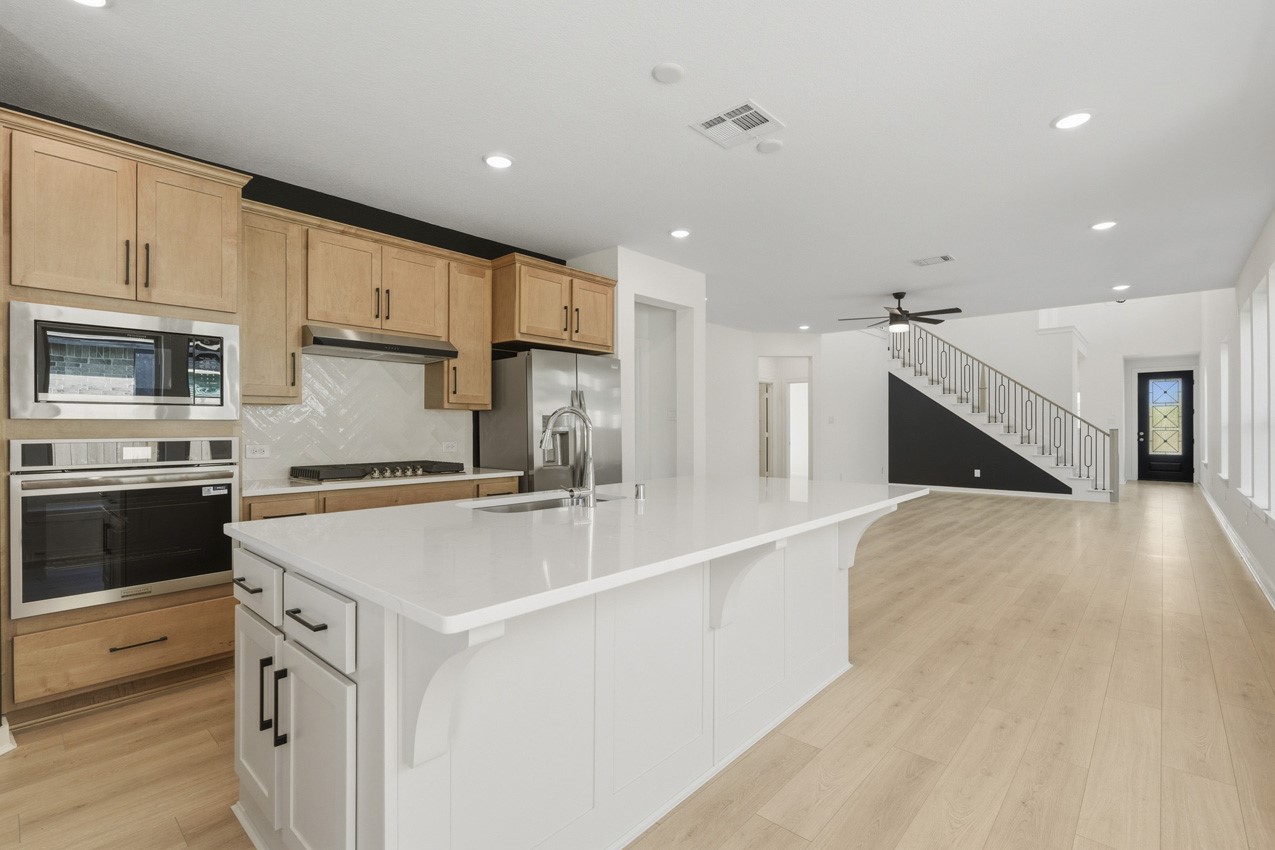 11222 Peacock Flower Street Property Photo 6