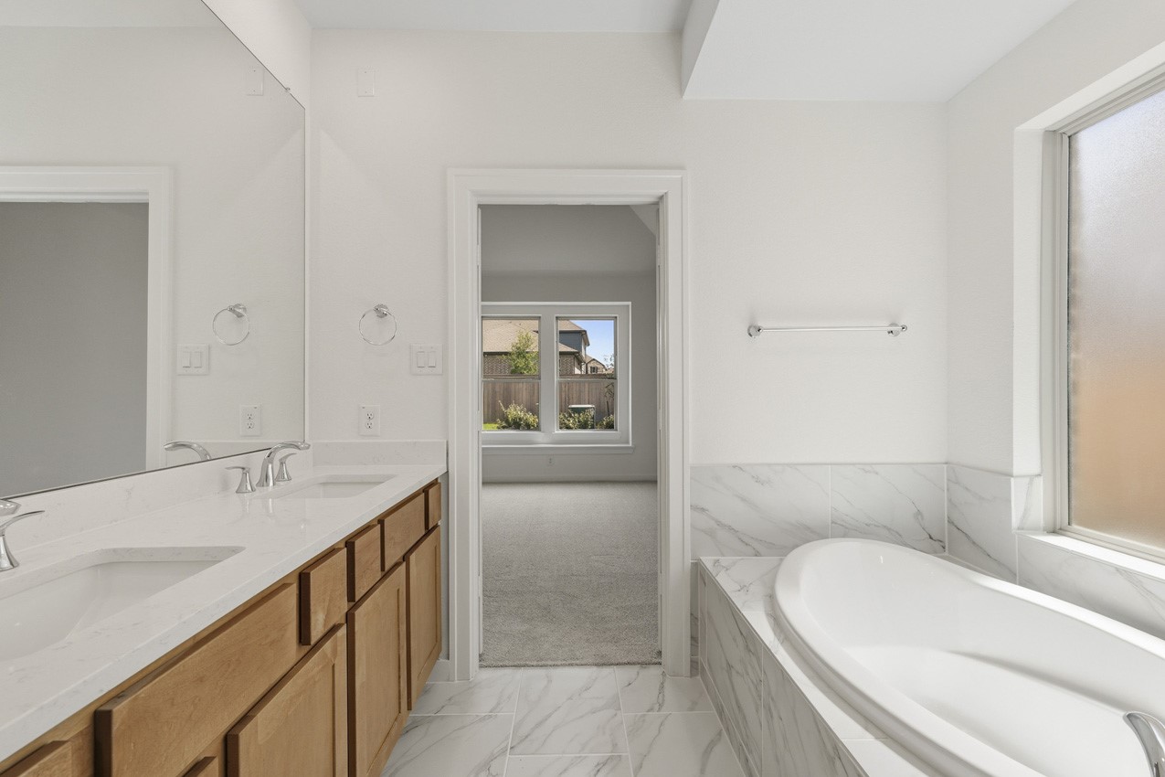11222 Peacock Flower Street Property Photo 12