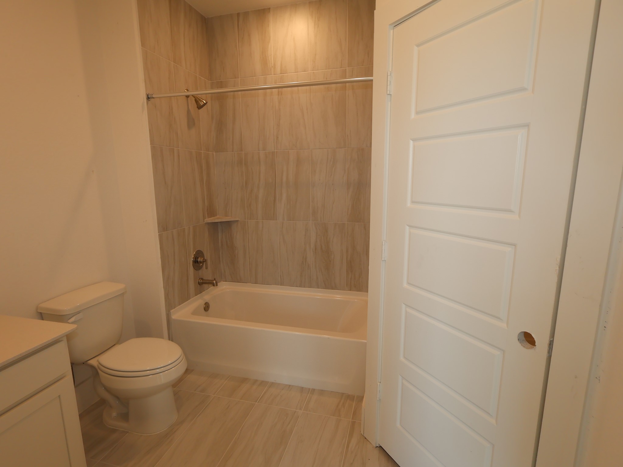 21142 Bella Coral Drive Property Photo 10