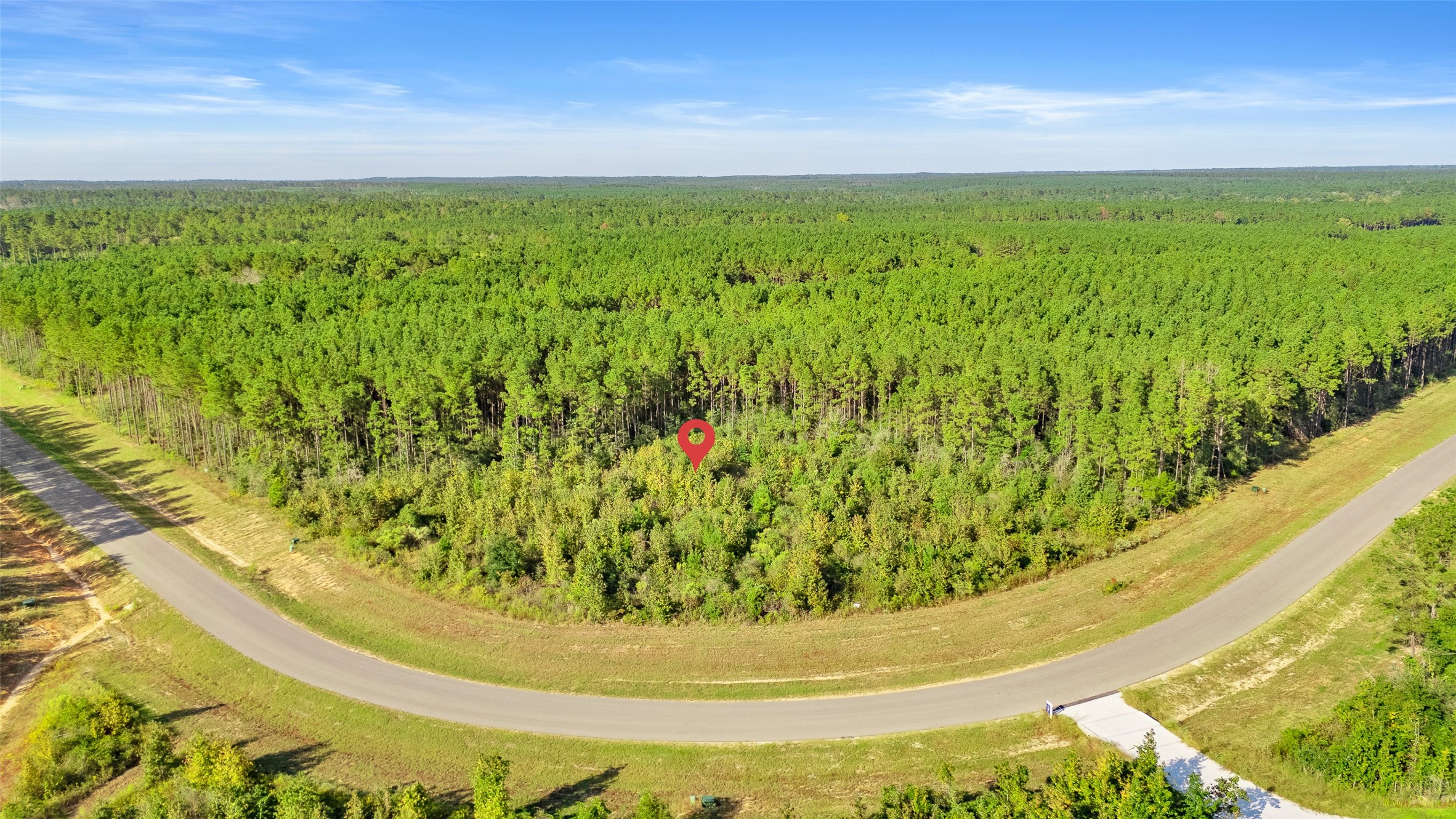 16086 Forest Mill Road Property Photo 1