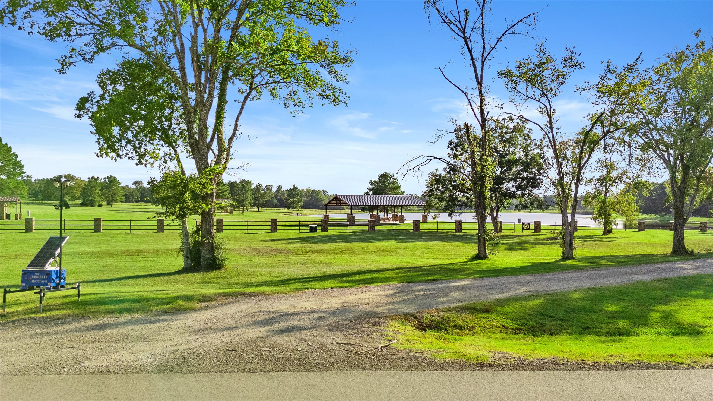 16086 Forest Mill Road Property Photo 5