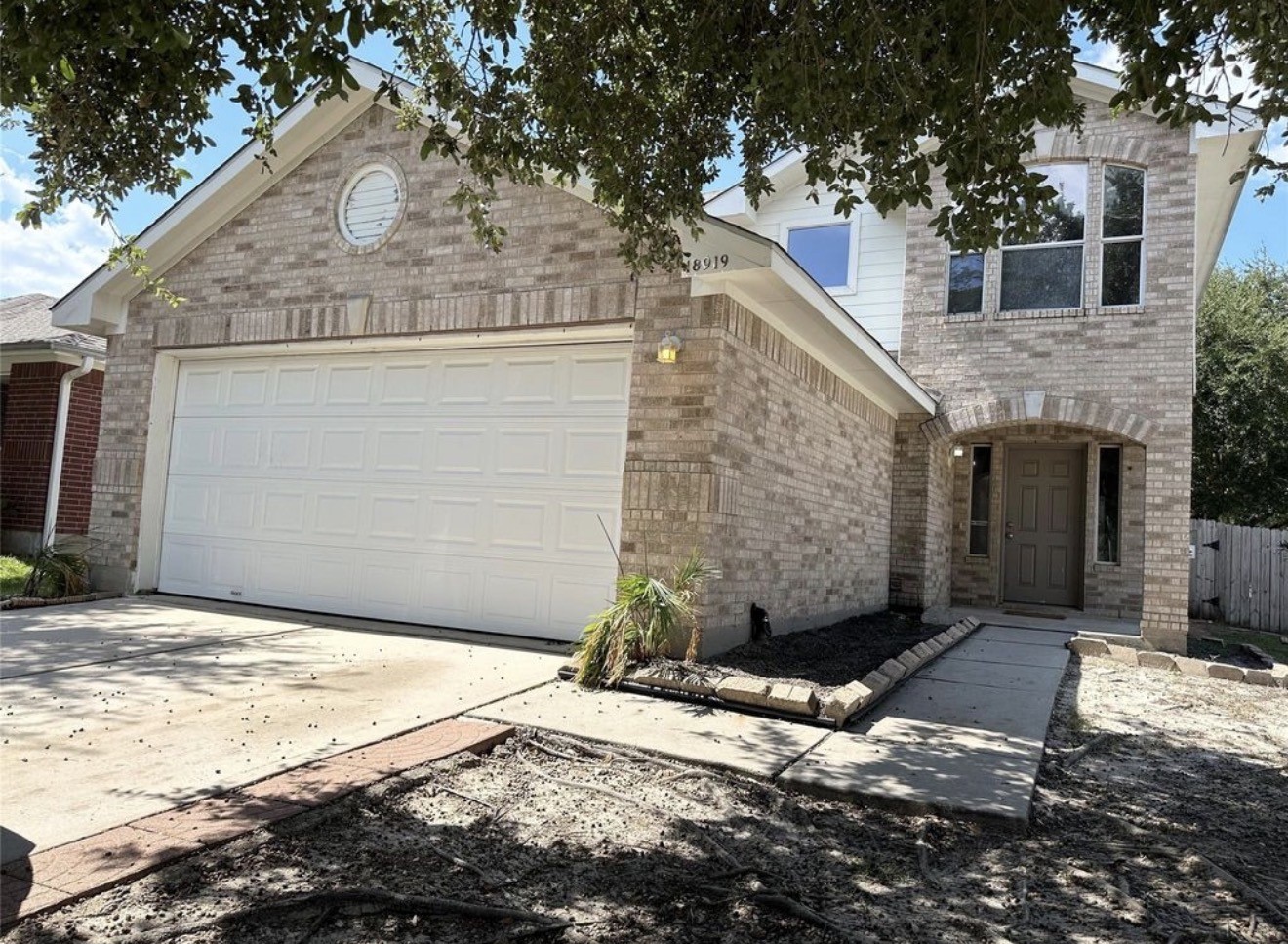 18919 Ayston Drive Property Photo 2