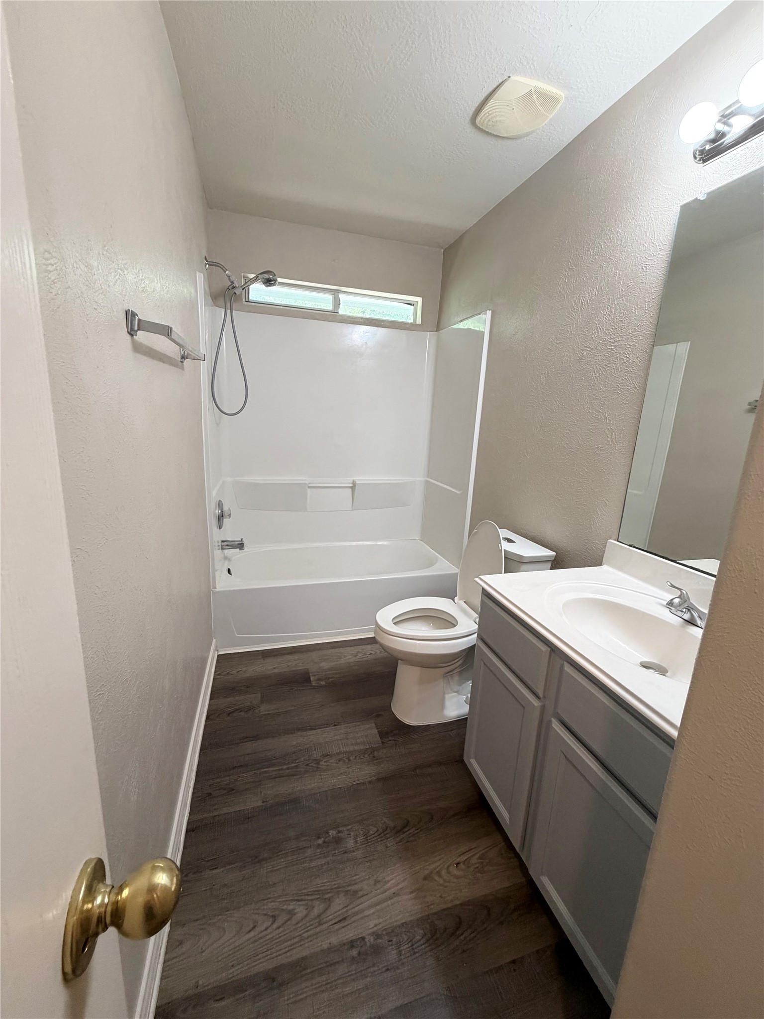 18919 Ayston Drive Property Photo 20