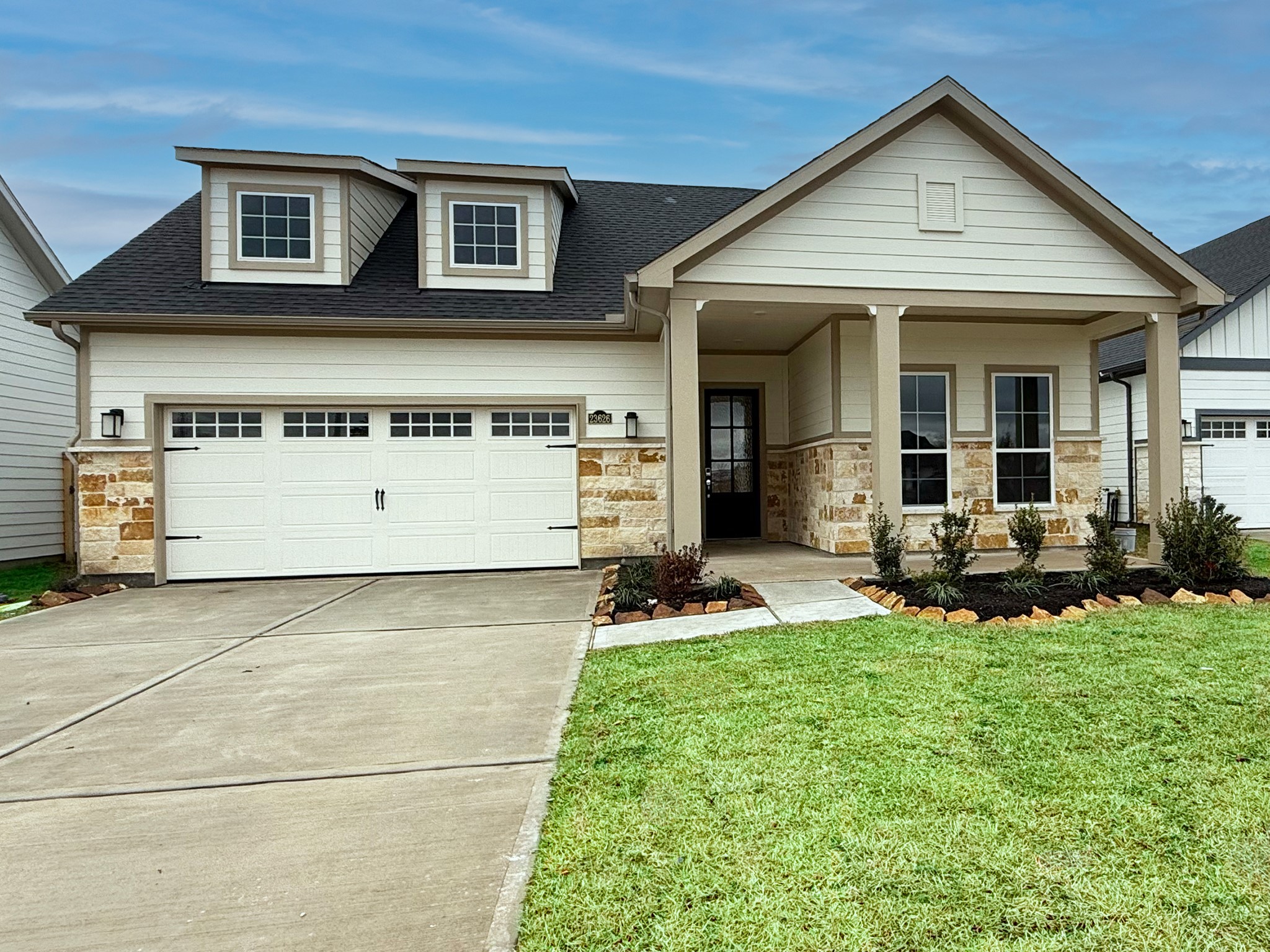 23626 Golden Birch Bend Property Photo 1