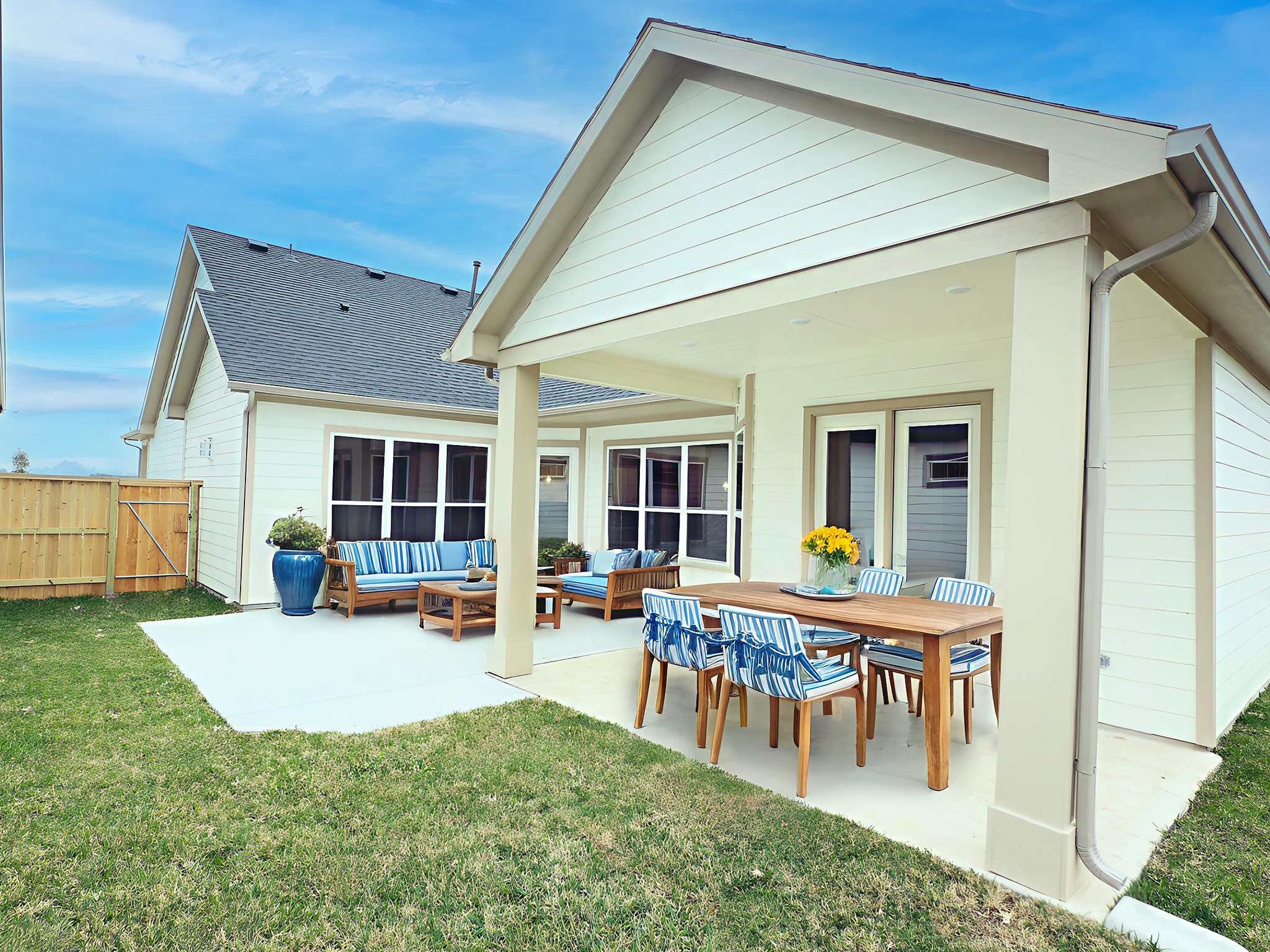 23626 Golden Birch Bend Property Photo 8