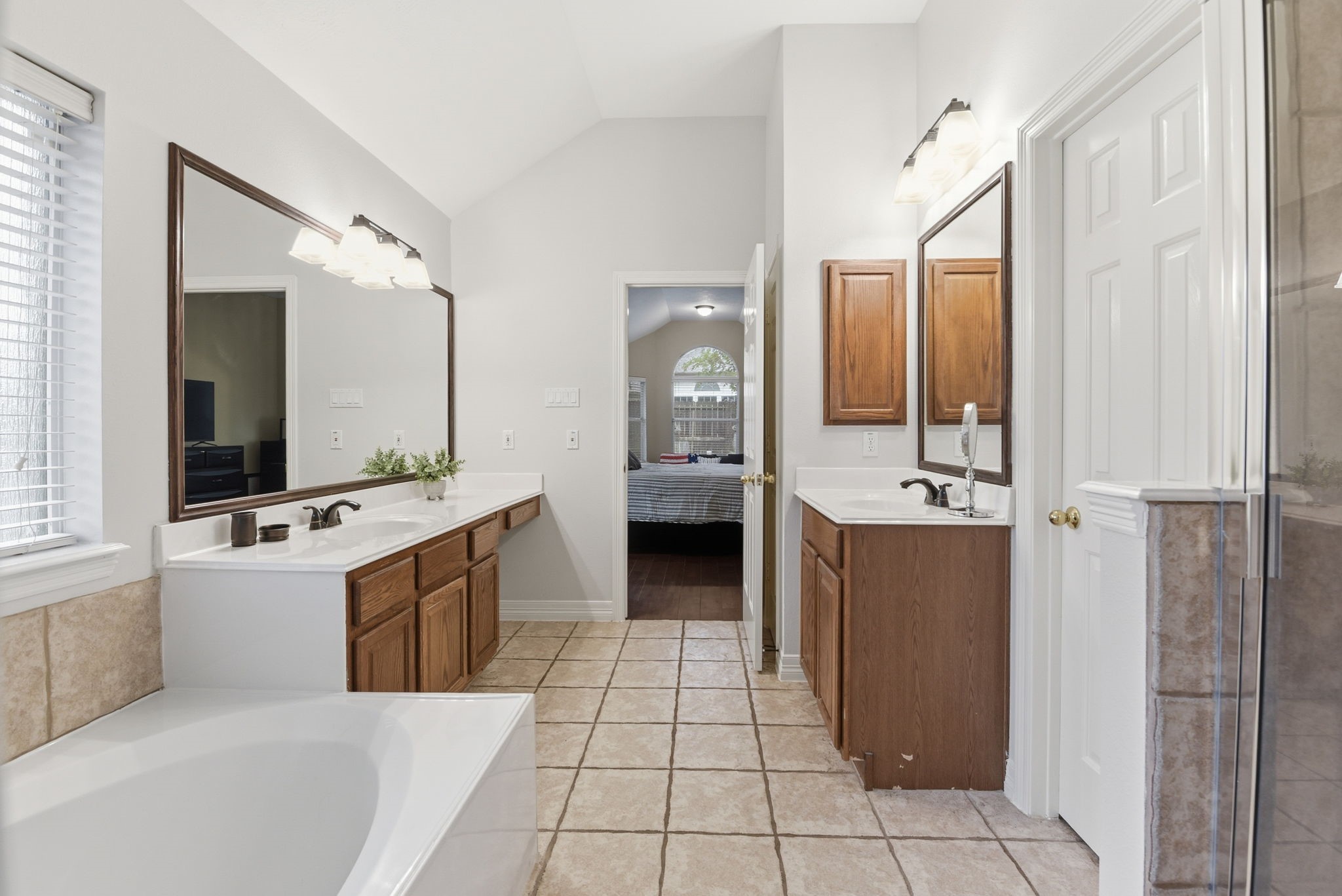 10019 Red Mesa Drive Property Photo 15