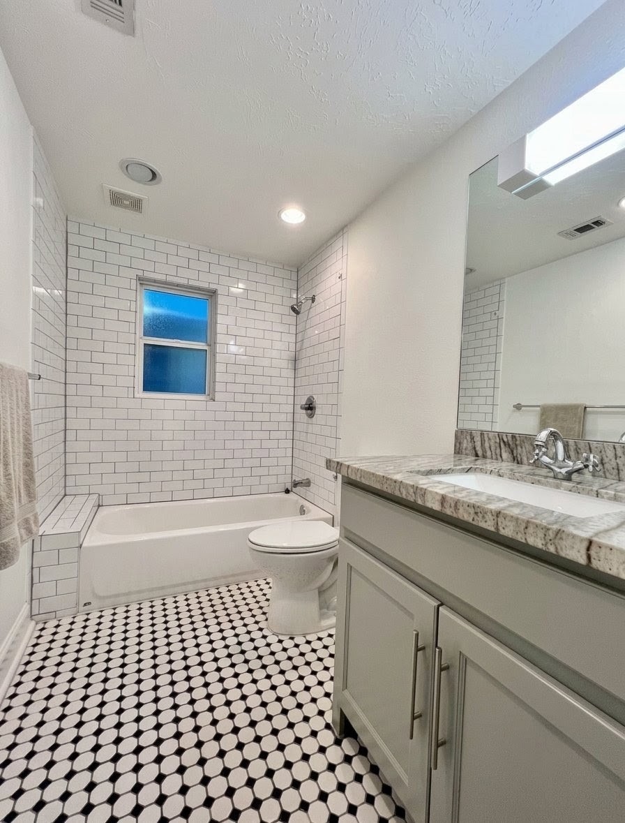 212 Milwaukee Street Property Photo 6