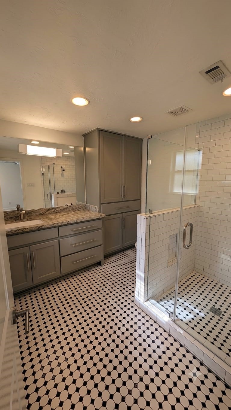 212 Milwaukee Street Property Photo 7