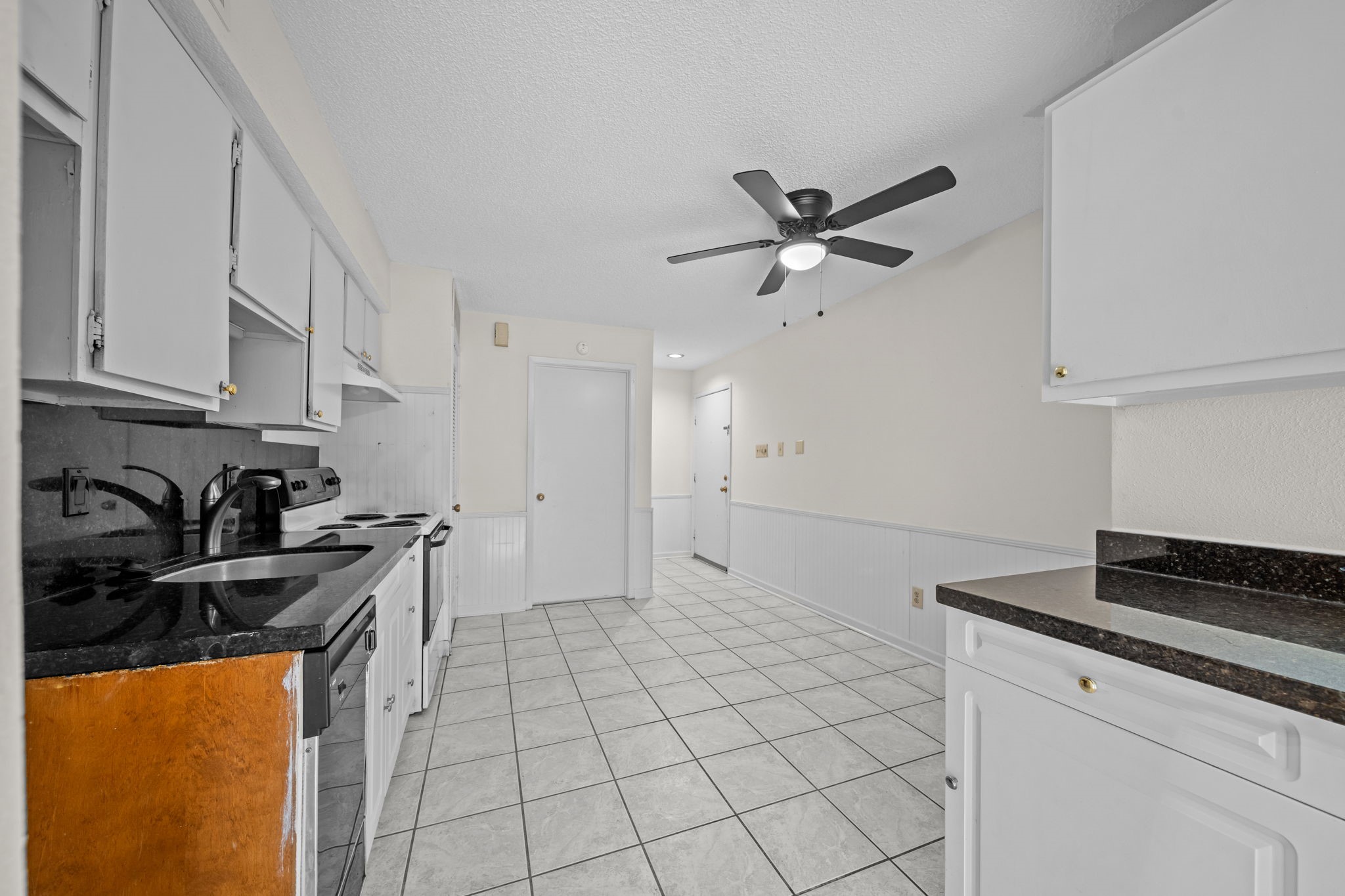12900 Walden Road 812h Property Photo 6