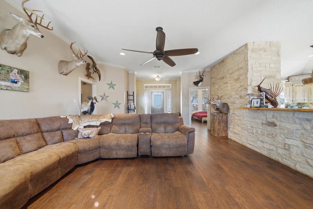 5250 Lauren Road Property Photo 14