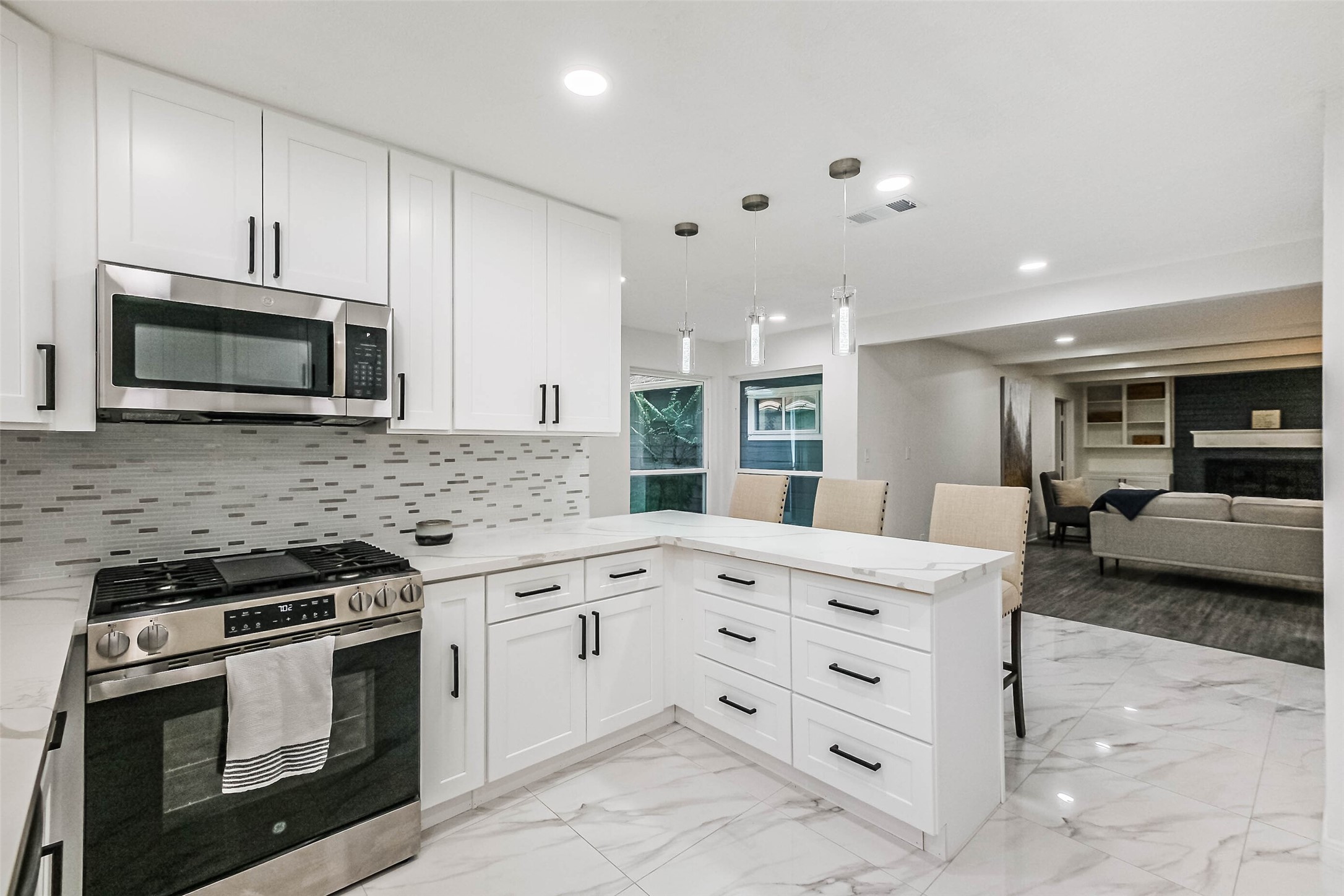 4023 Laverock Road Property Photo 13