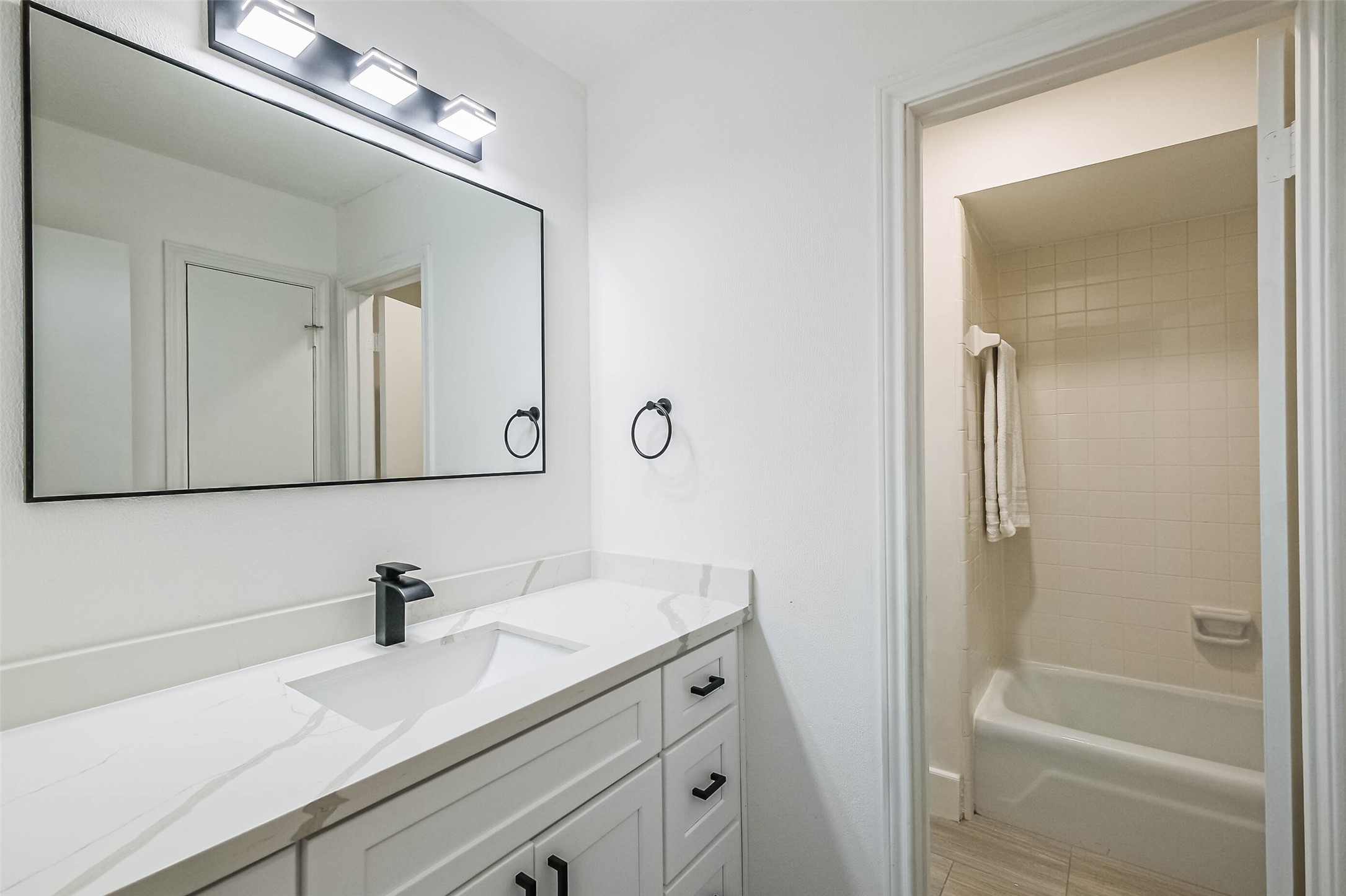 4023 Laverock Road Property Photo 28