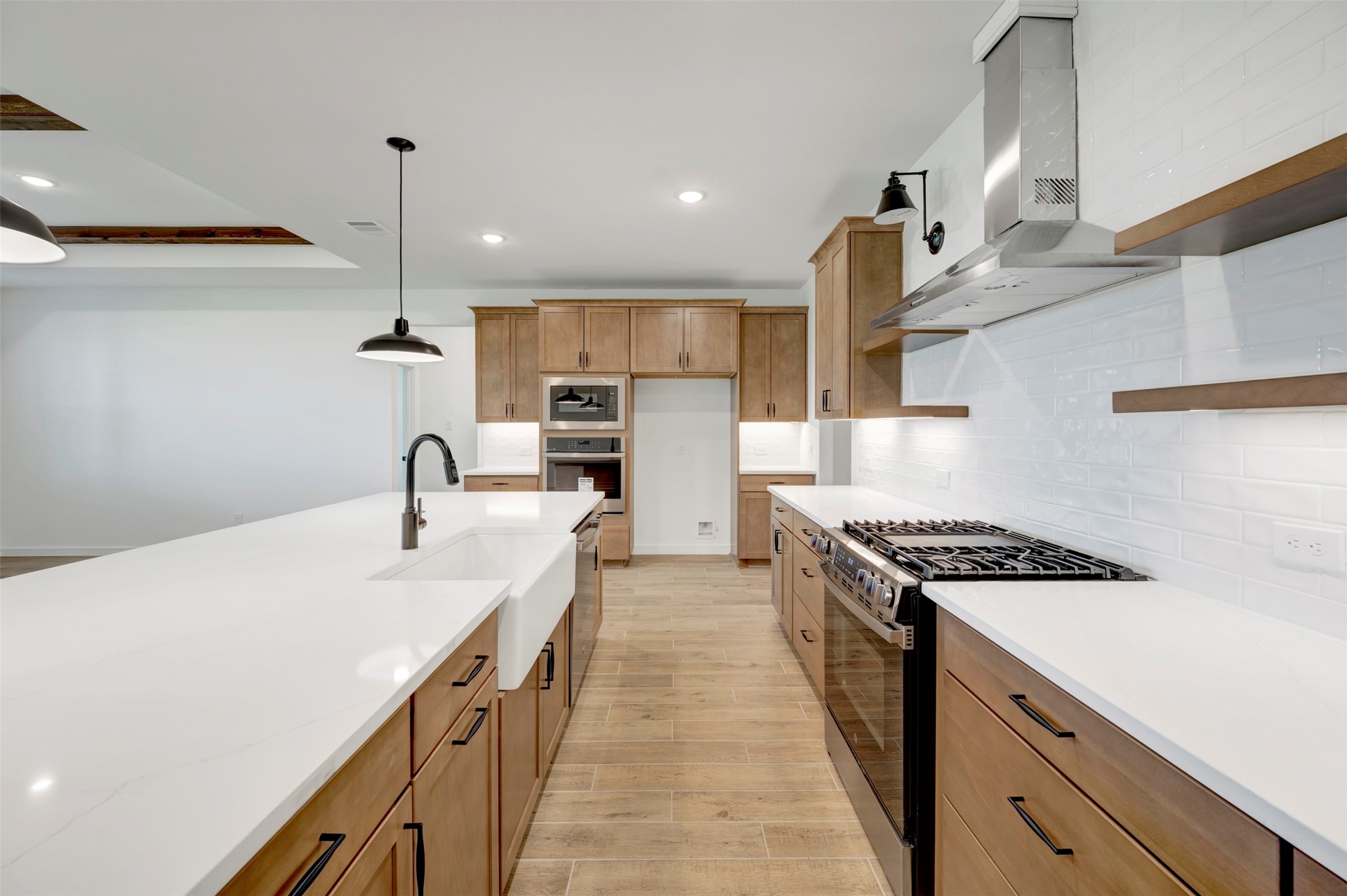 12019 Old Fashion Circle Property Photo 7