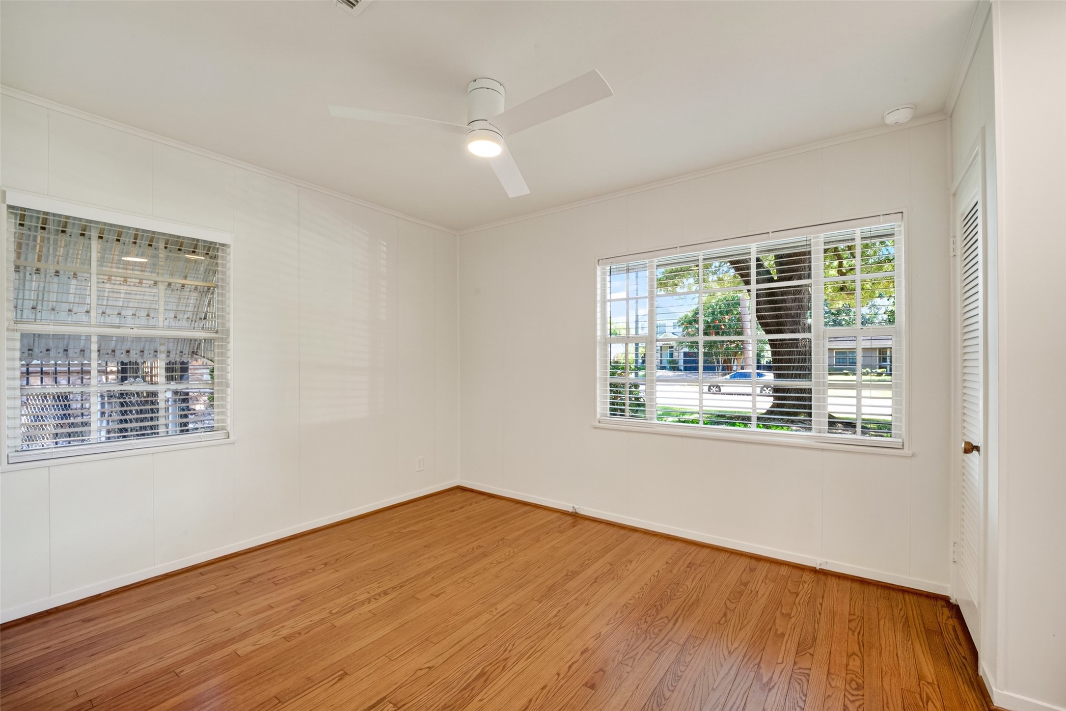 946 Lamonte Lane Property Photo 12