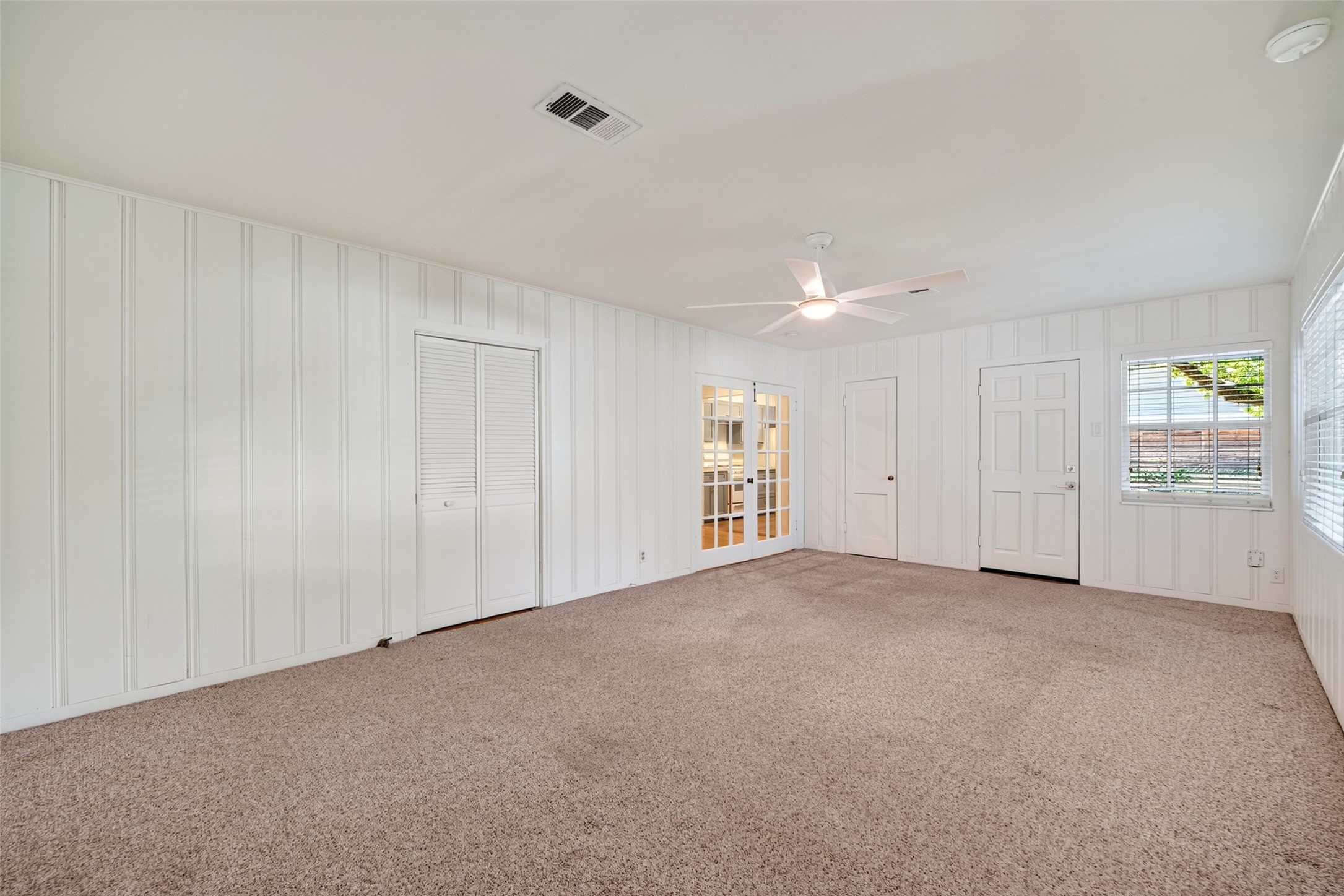 946 Lamonte Lane Property Photo 20