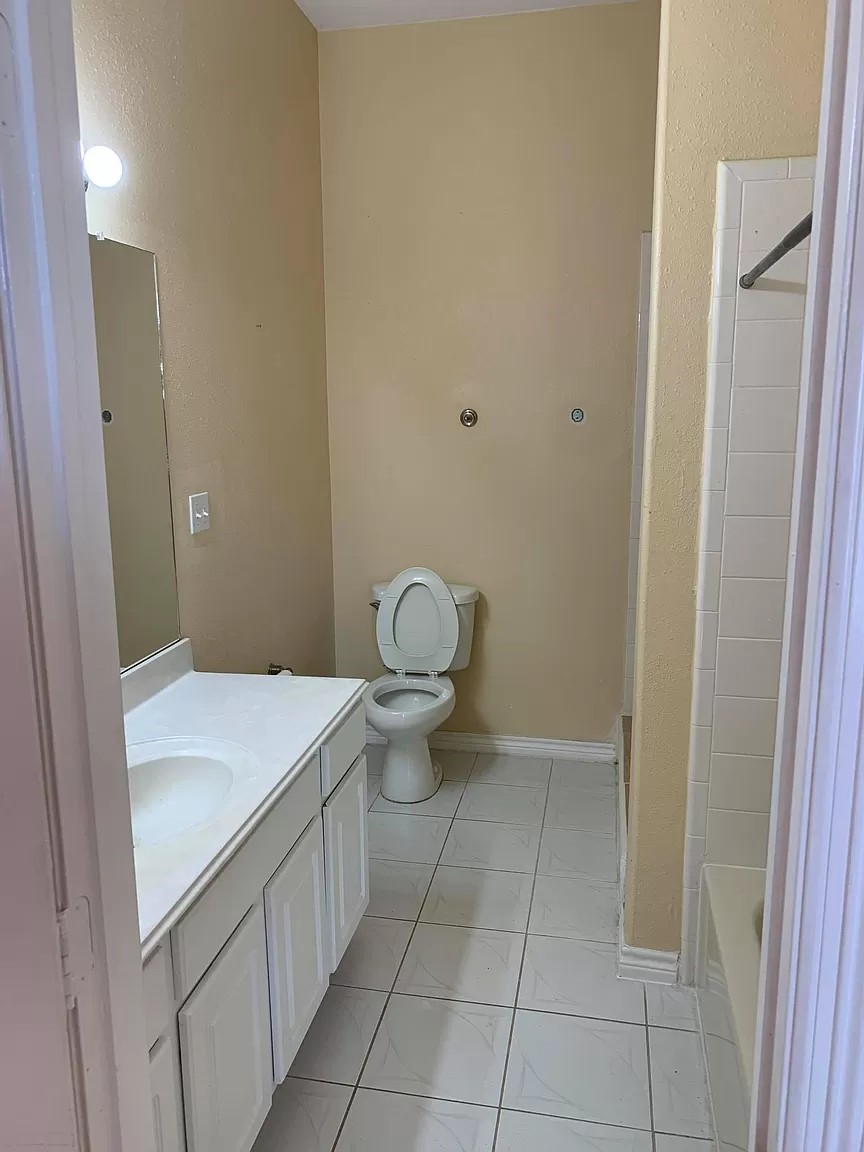 4227 Benard Court Property Photo 16