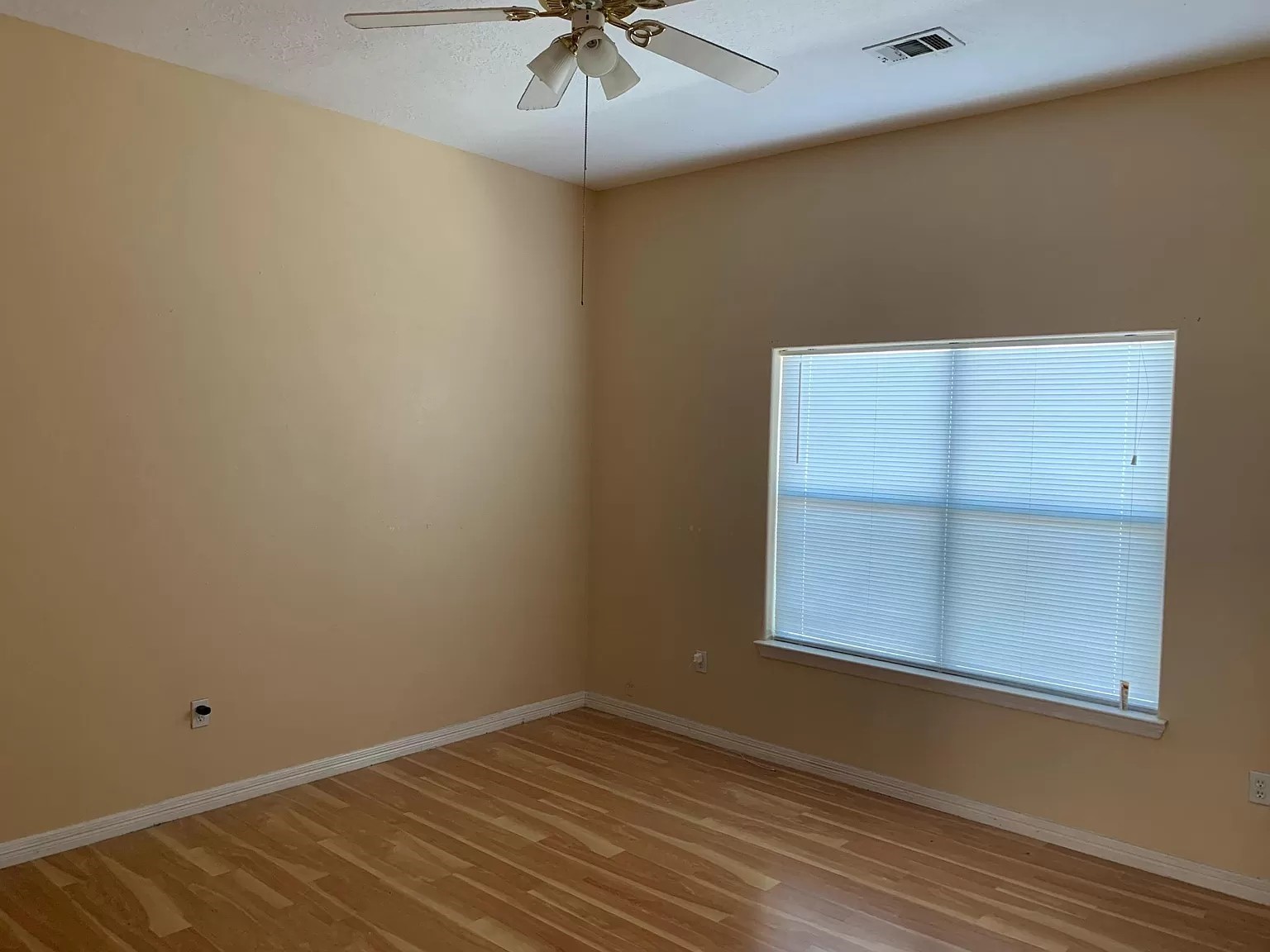 4227 Benard Court Property Photo 18
