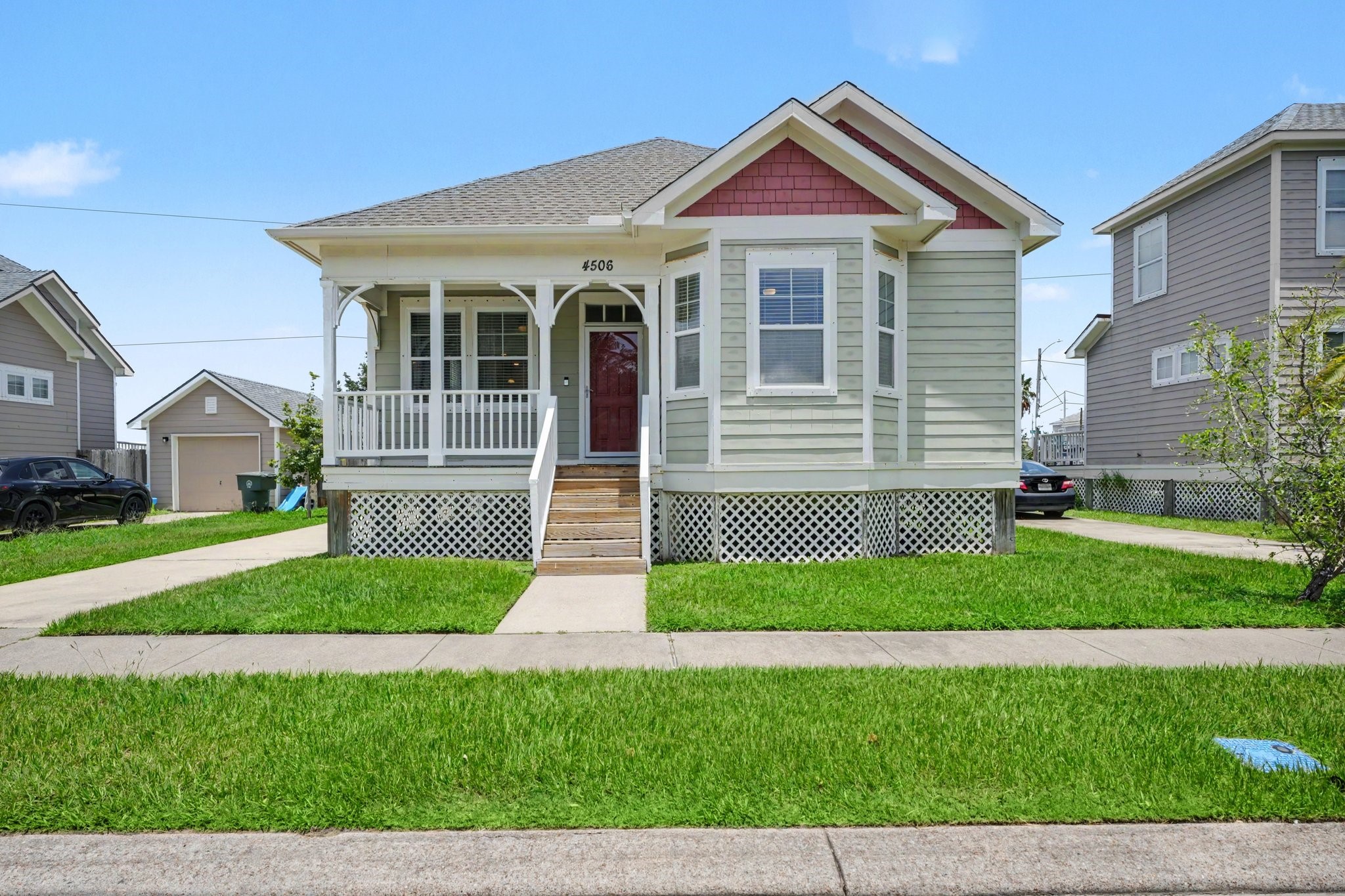 4506 N Live Oak Circle Property Photo 1