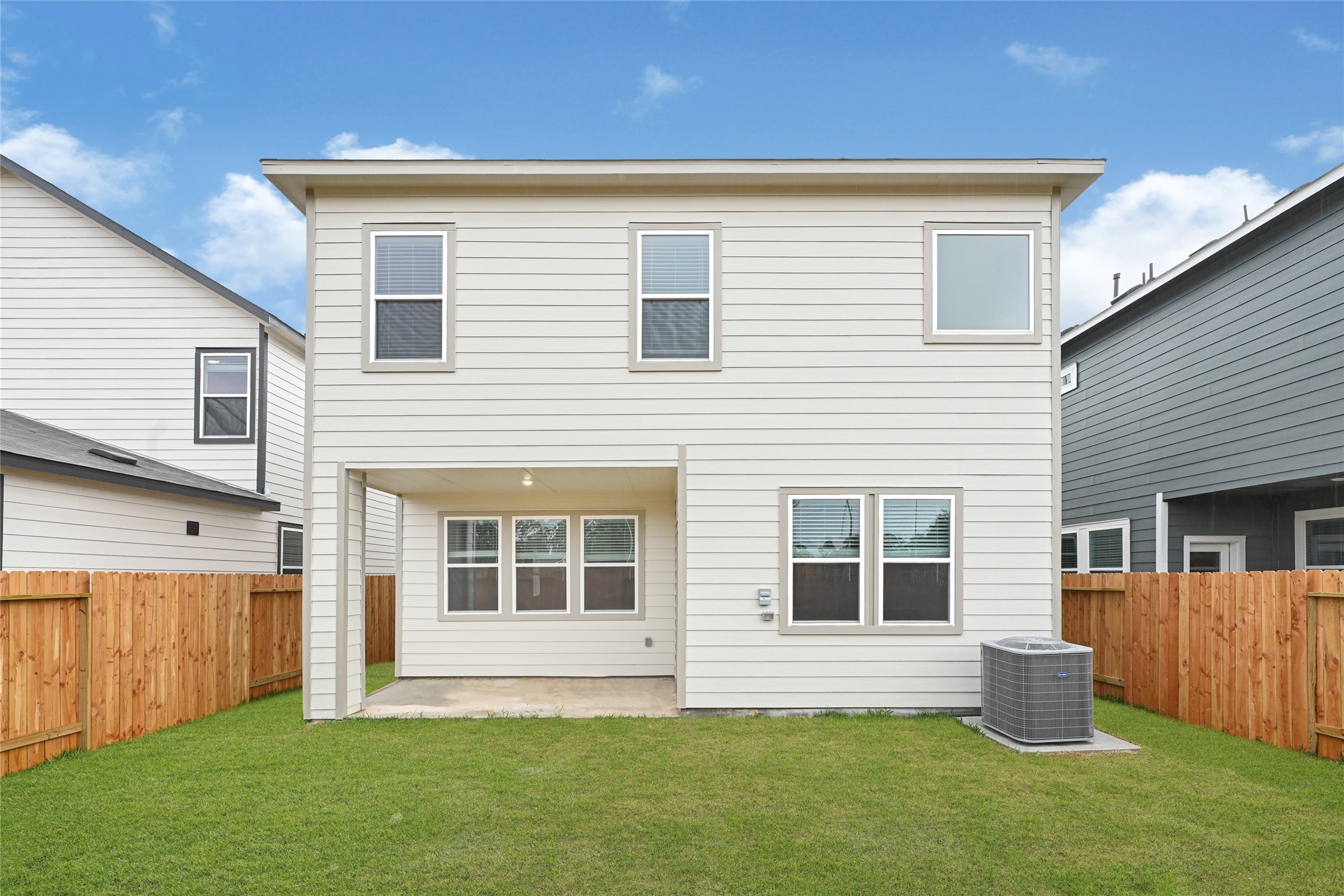 14211 Aston Pine Drive Property Photo 7