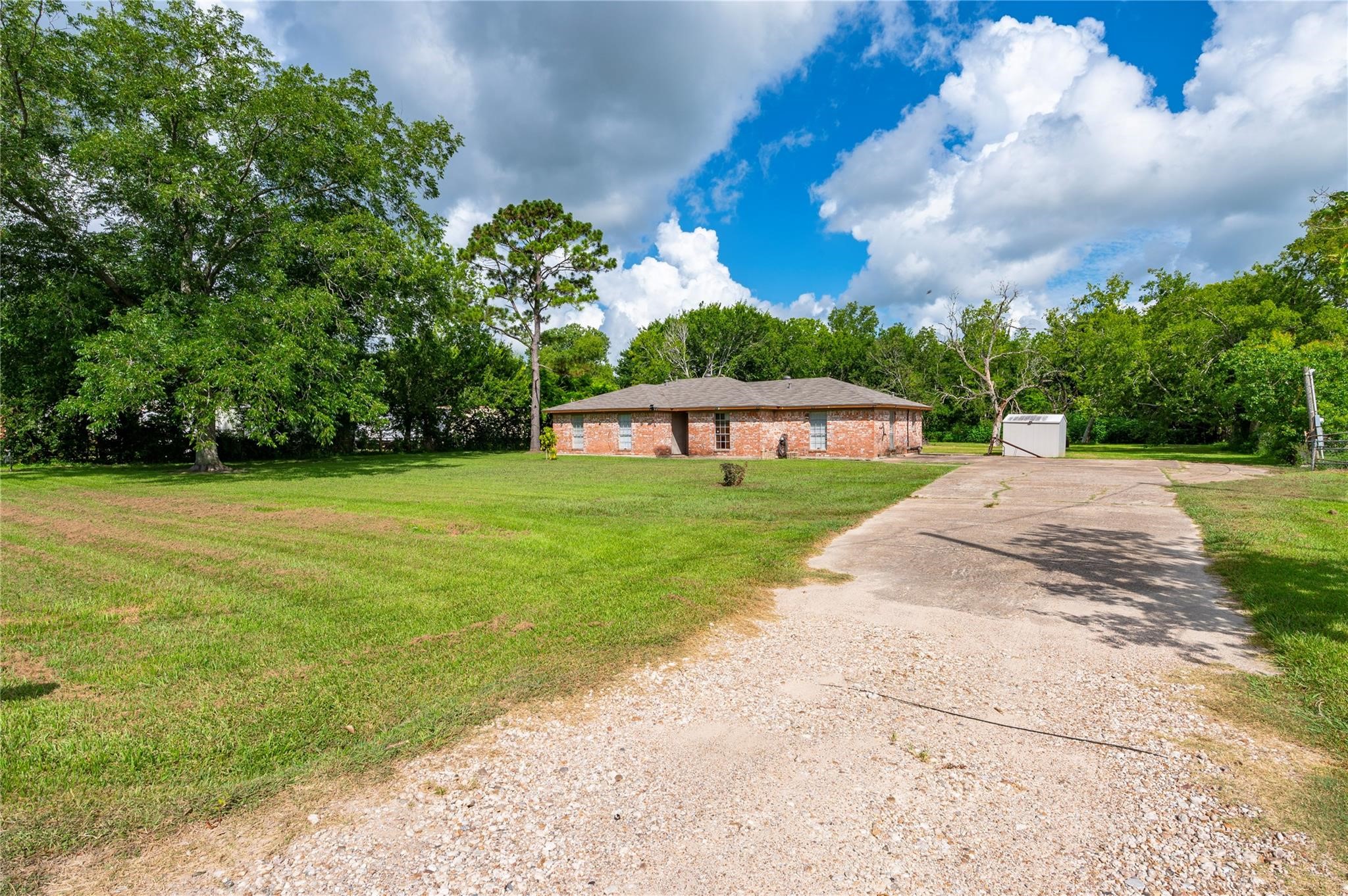 1857 County Road 99 Property Photo 2