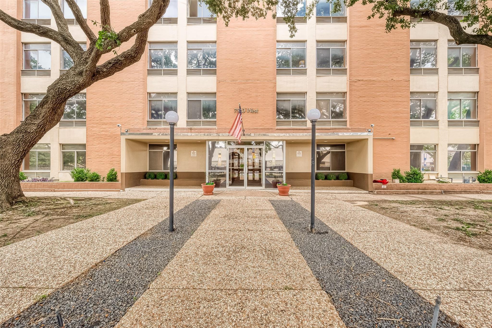 7520 Hornwood Drive # 906, Houston Tx 77036 Property Photo 1