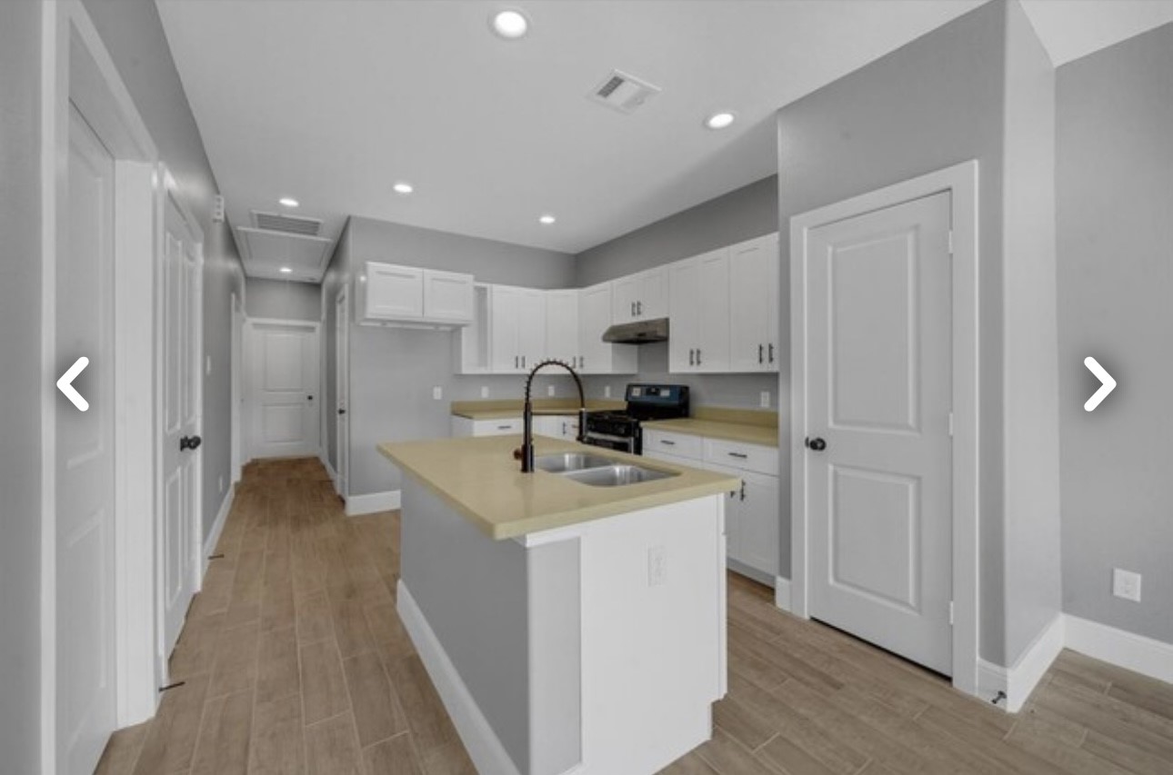 4631 Briscoe Street Property Photo 6