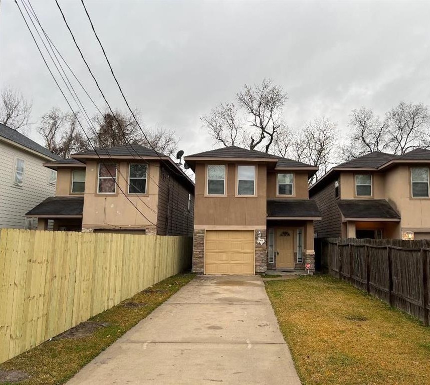 7915 Sealey Street Property Photo 2