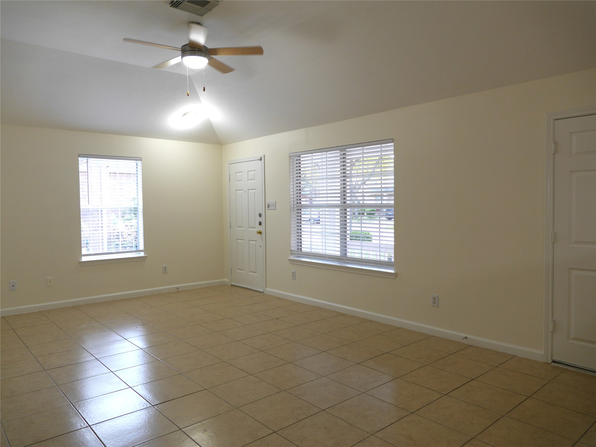 16327 Bettong Court Property Photo 6