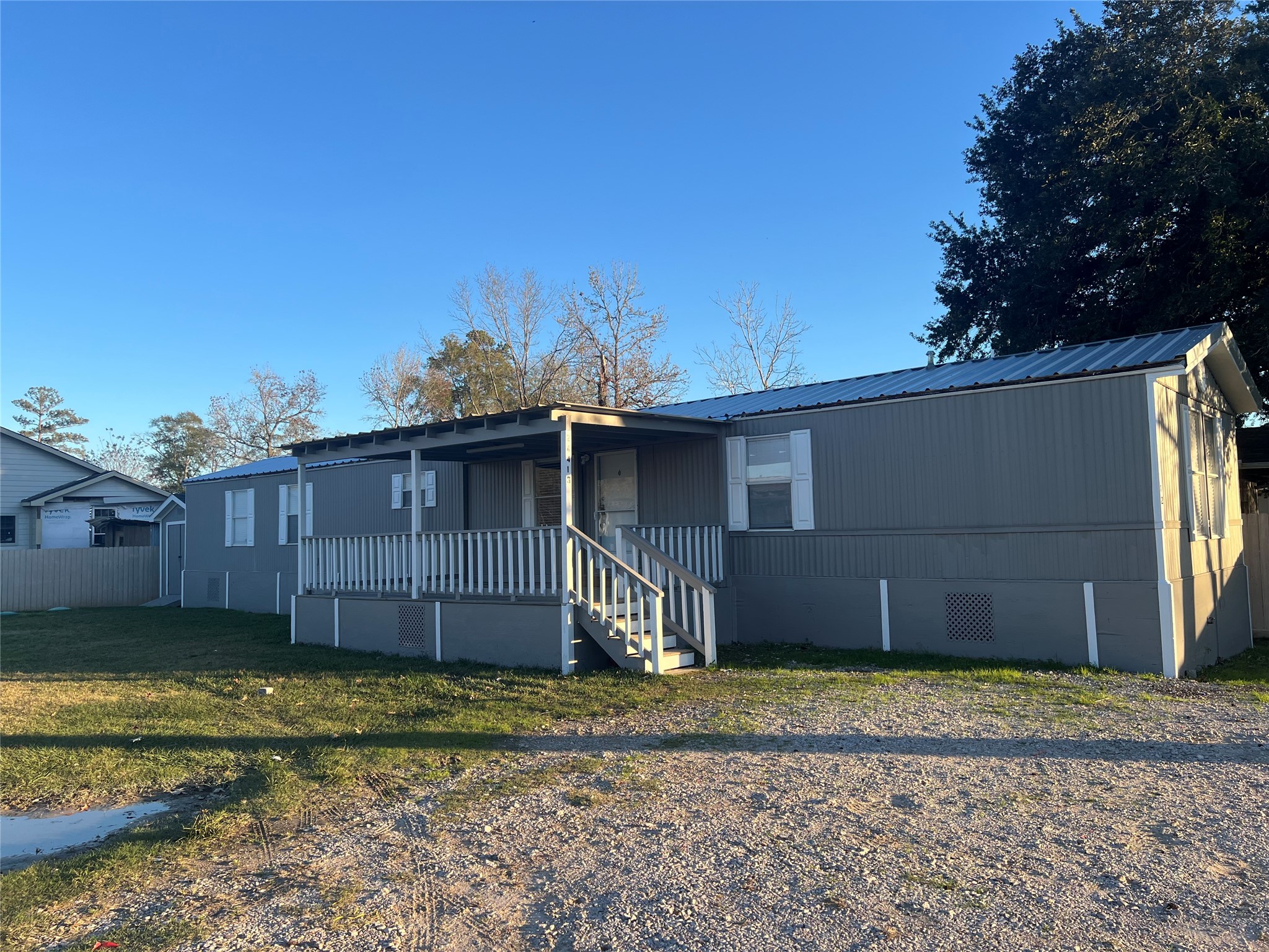 24413 Tree Lane Property Photo 1