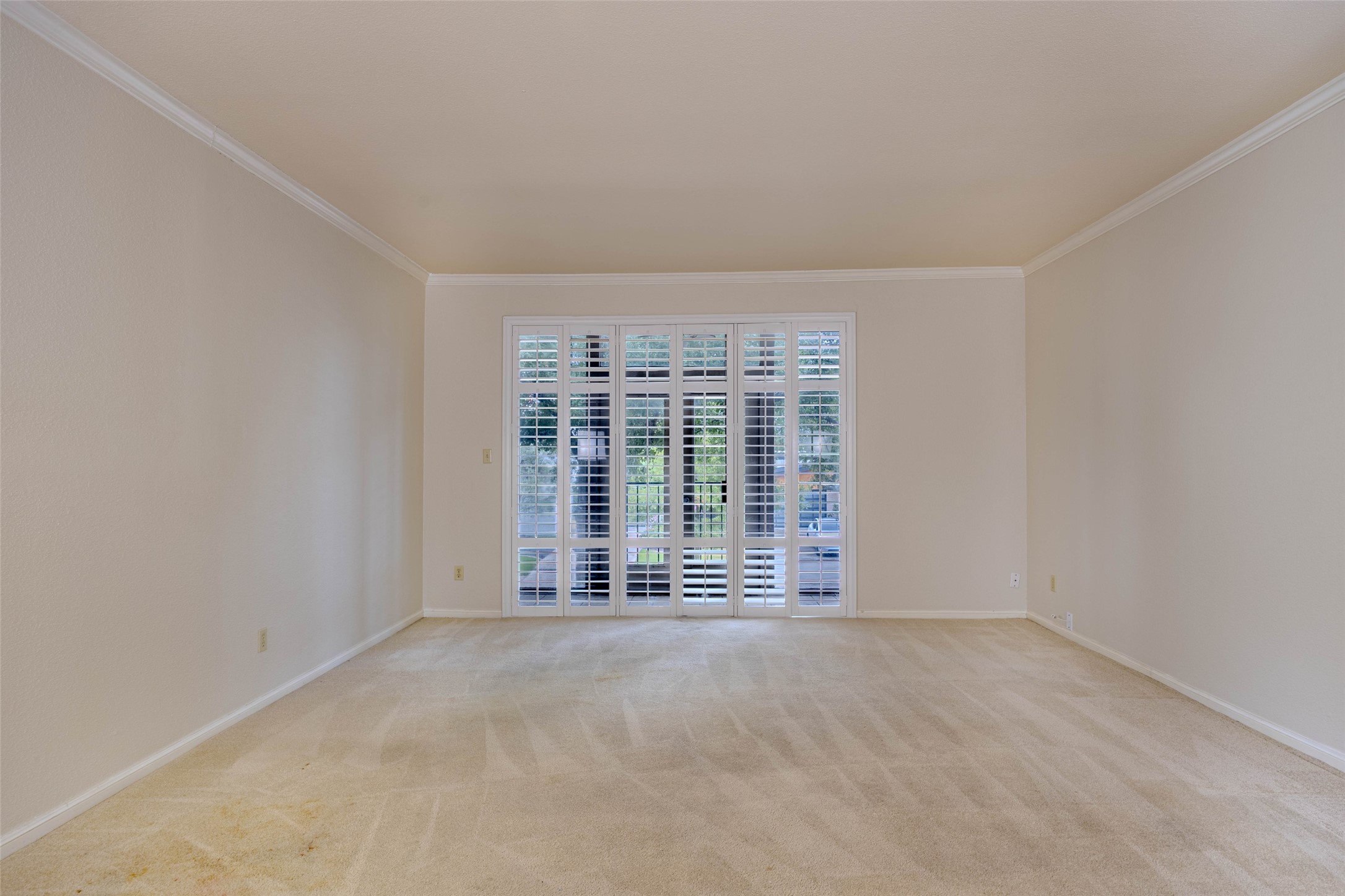 2475 Underwood Street 280 Property Photo 4