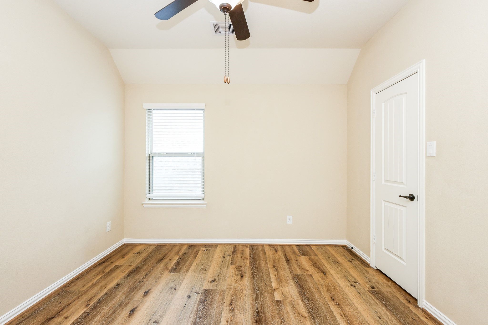 4810 Addison Forest Trail Property Photo 31