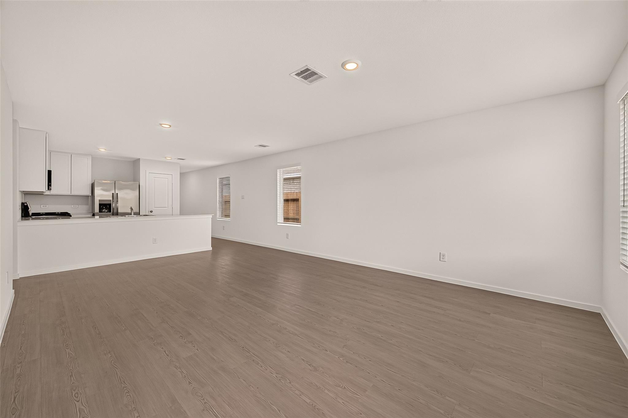 9210 Tern Pines Lane Property Photo 13