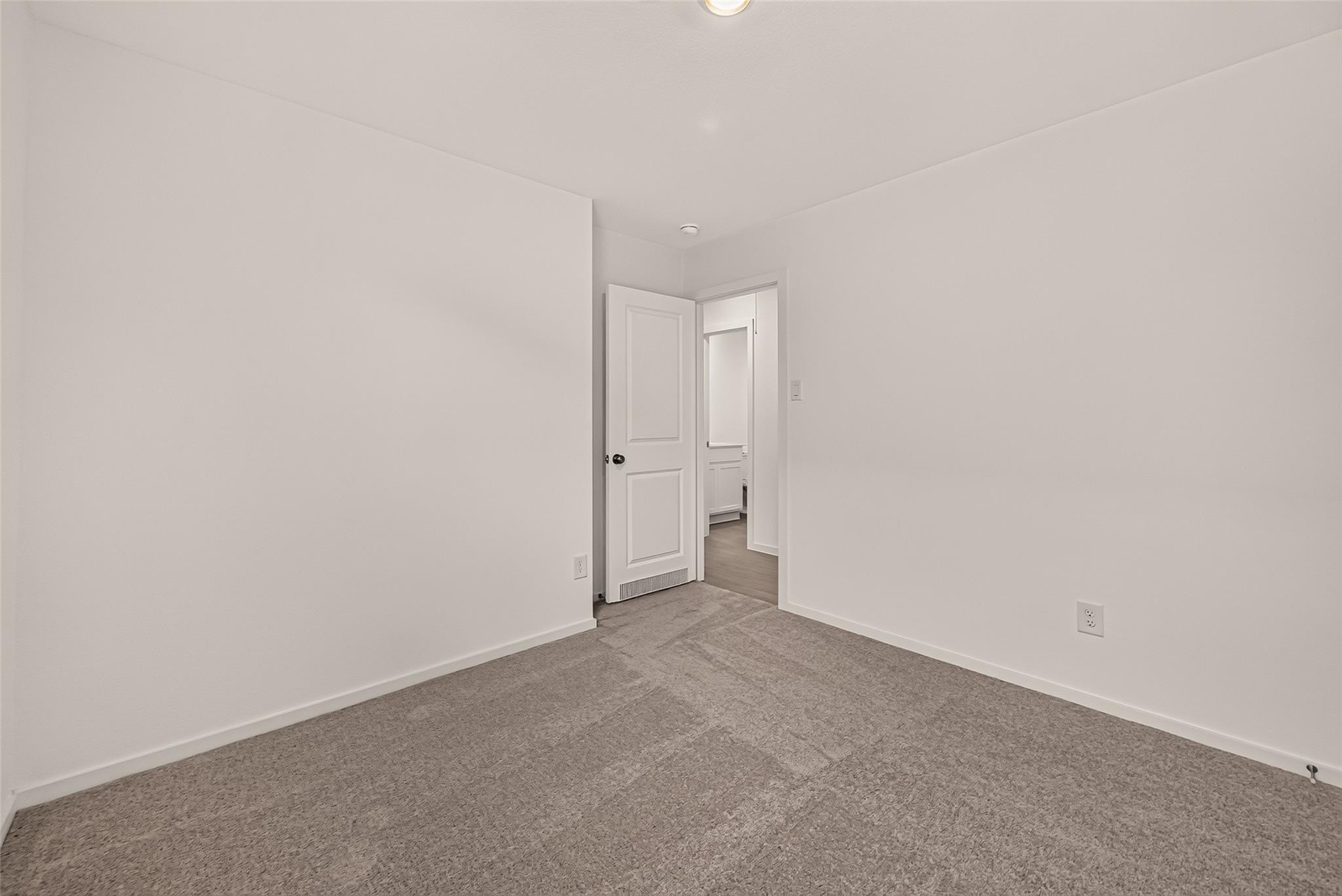 9210 Tern Pines Lane Property Photo 22