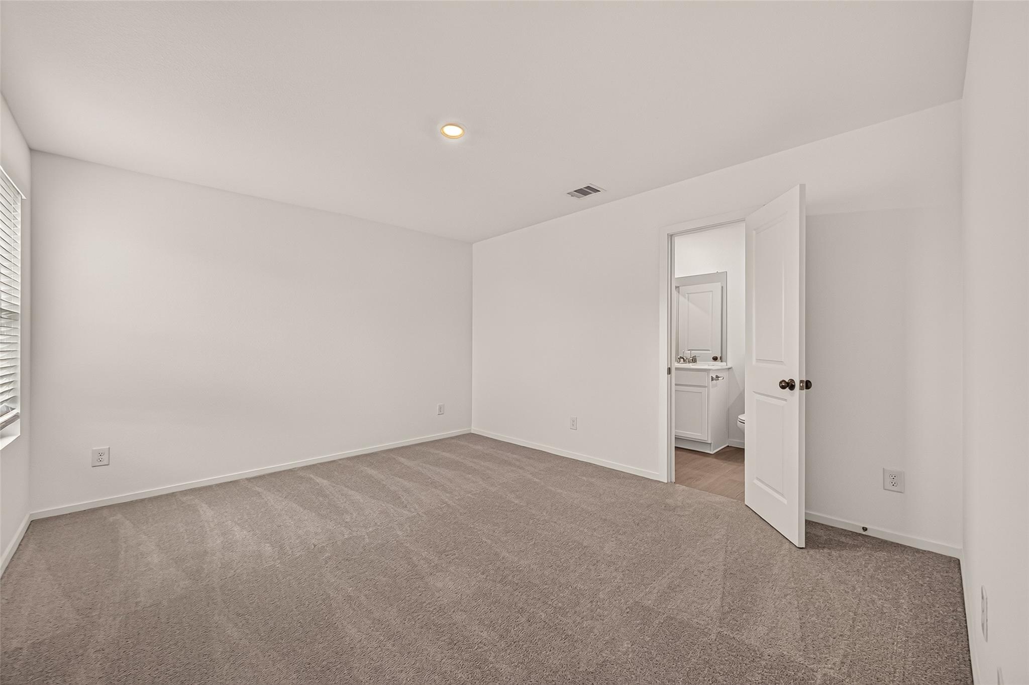 9210 Tern Pines Lane Property Photo 25