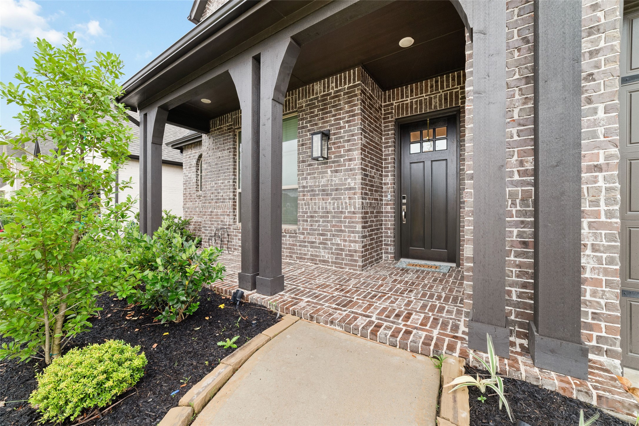 24711 Hibiscus Garden Way Property Photo 5