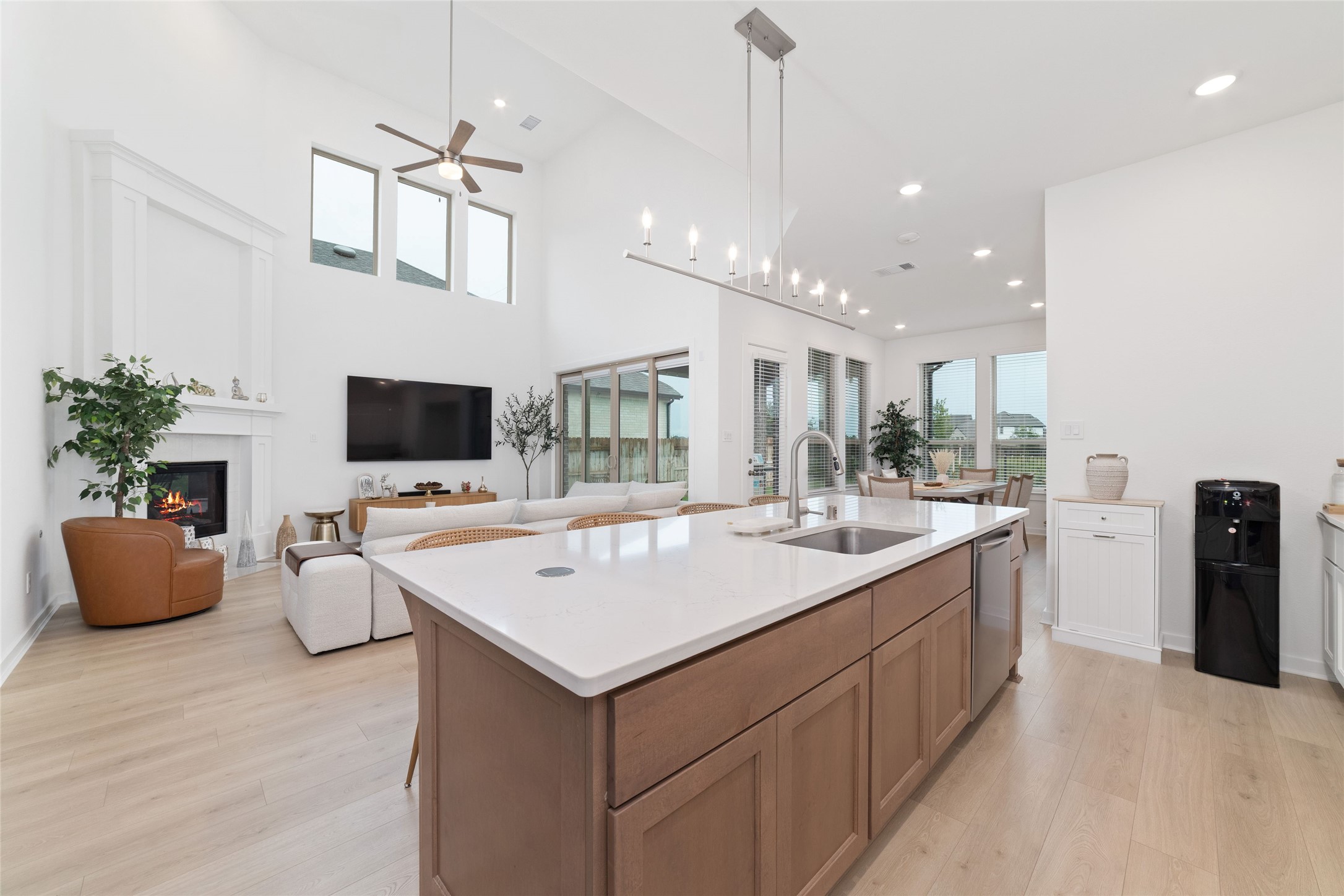 24711 Hibiscus Garden Way Property Photo 19