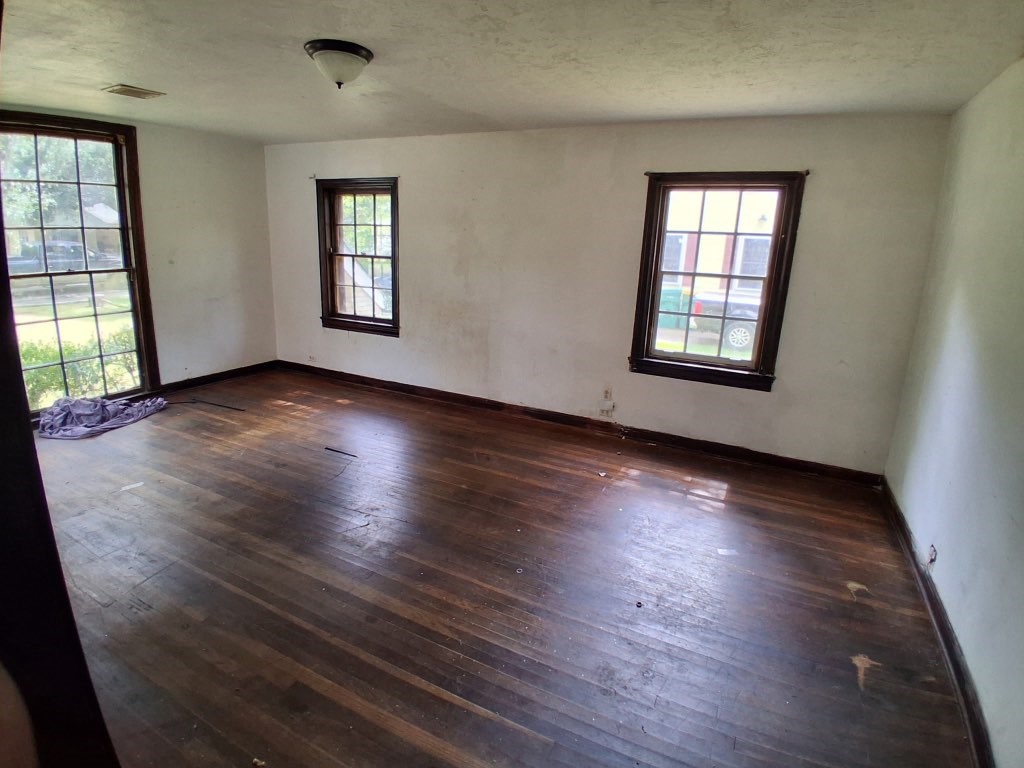 1304 Rhodora Street Property Photo 10