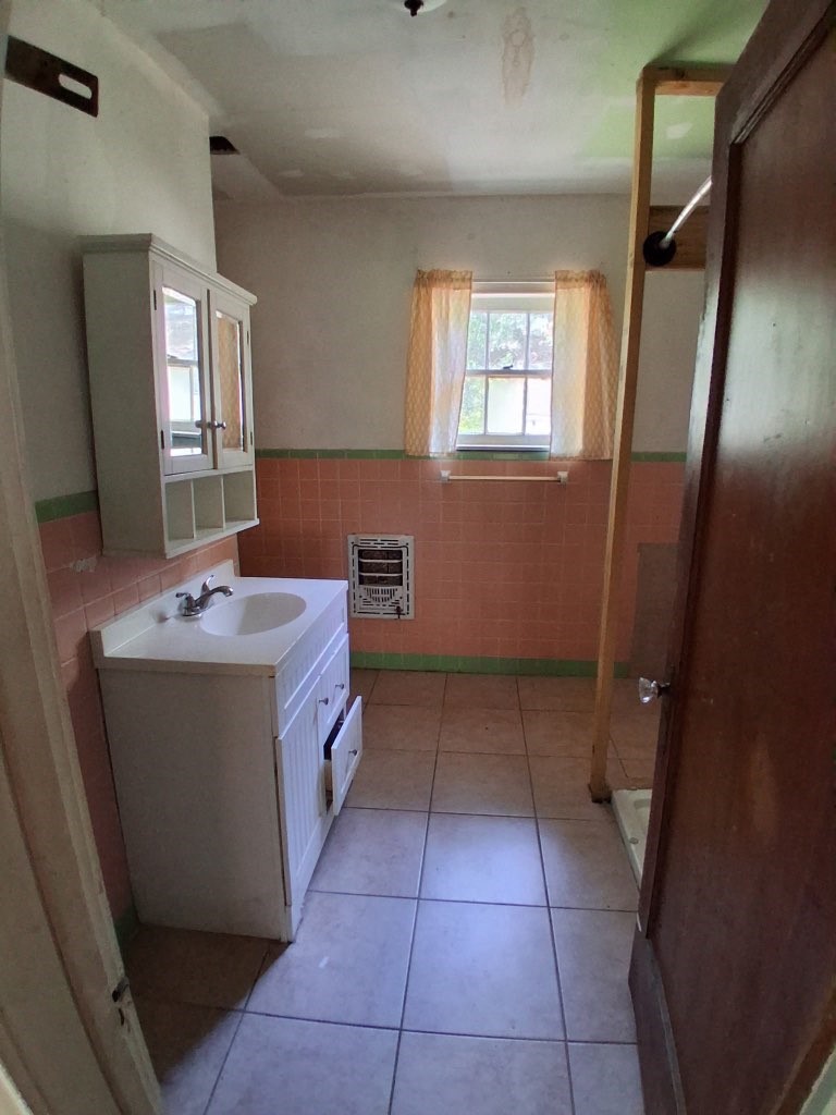 1304 Rhodora Street Property Photo 22
