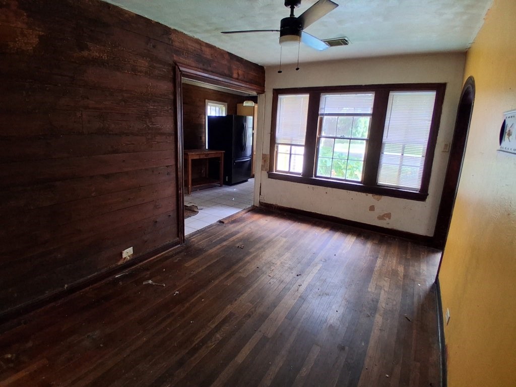 1304 Rhodora Street Property Photo 26