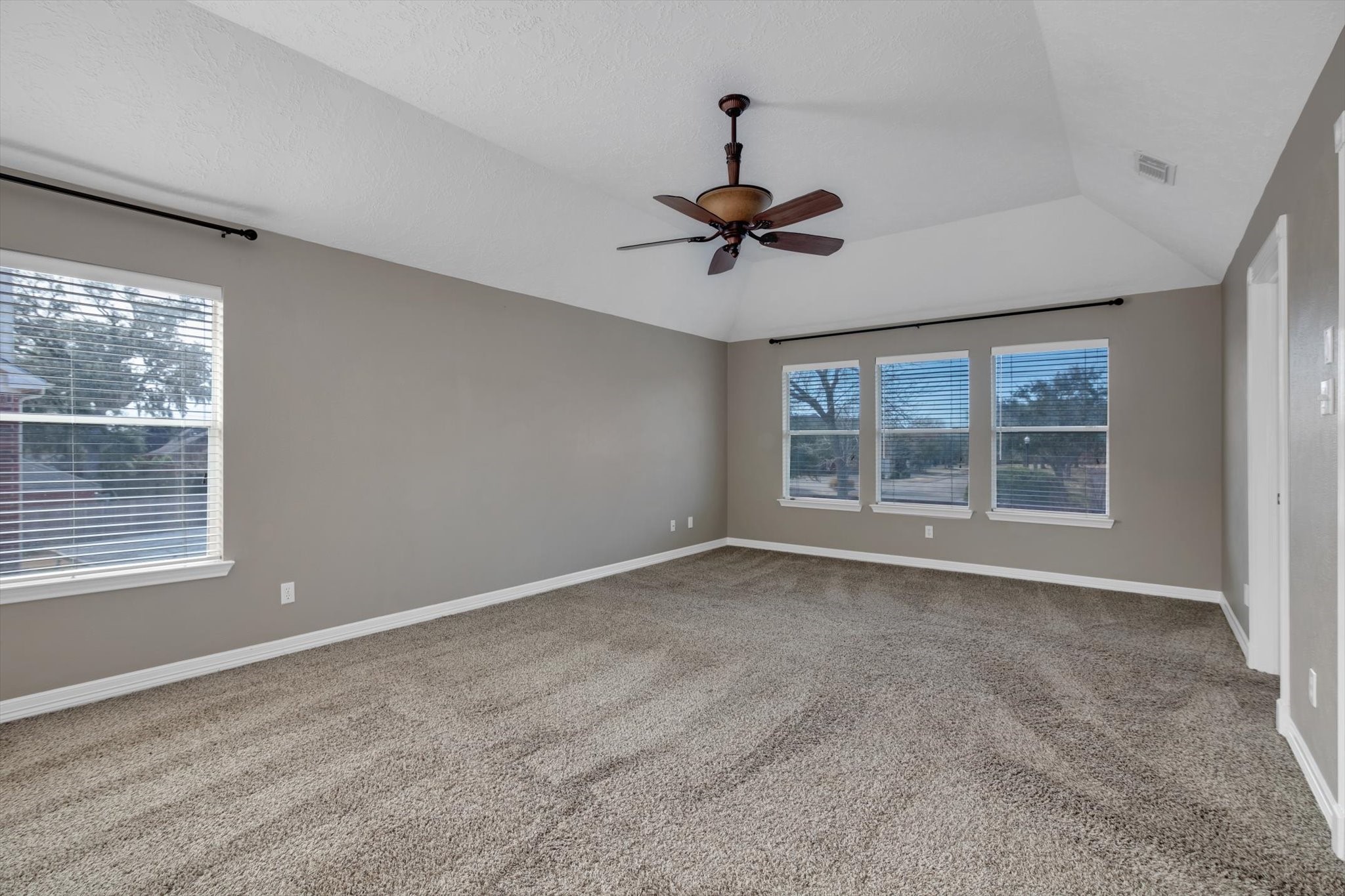 65 N Calla Lily Court Property Photo 19