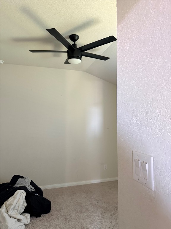 1263 William Crest Property Photo 3