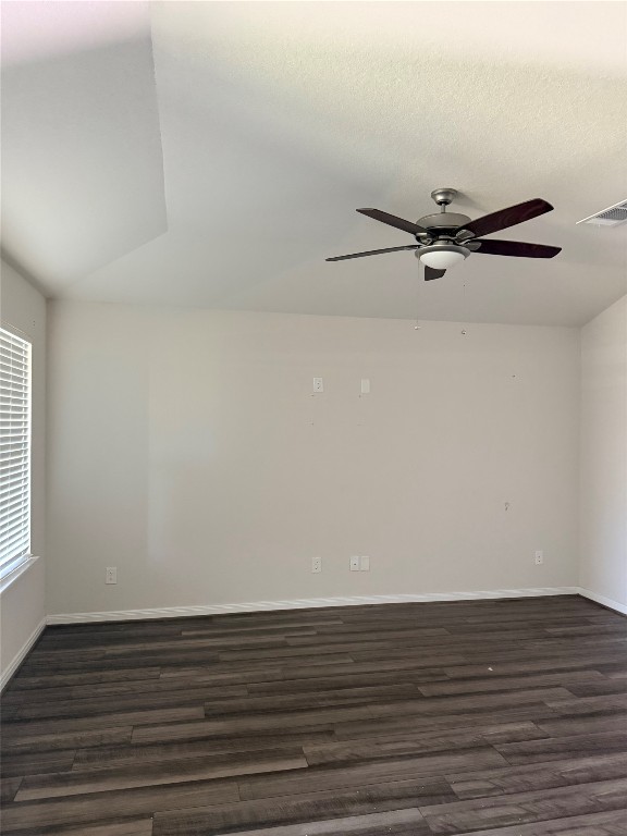1263 William Crest Property Photo 6