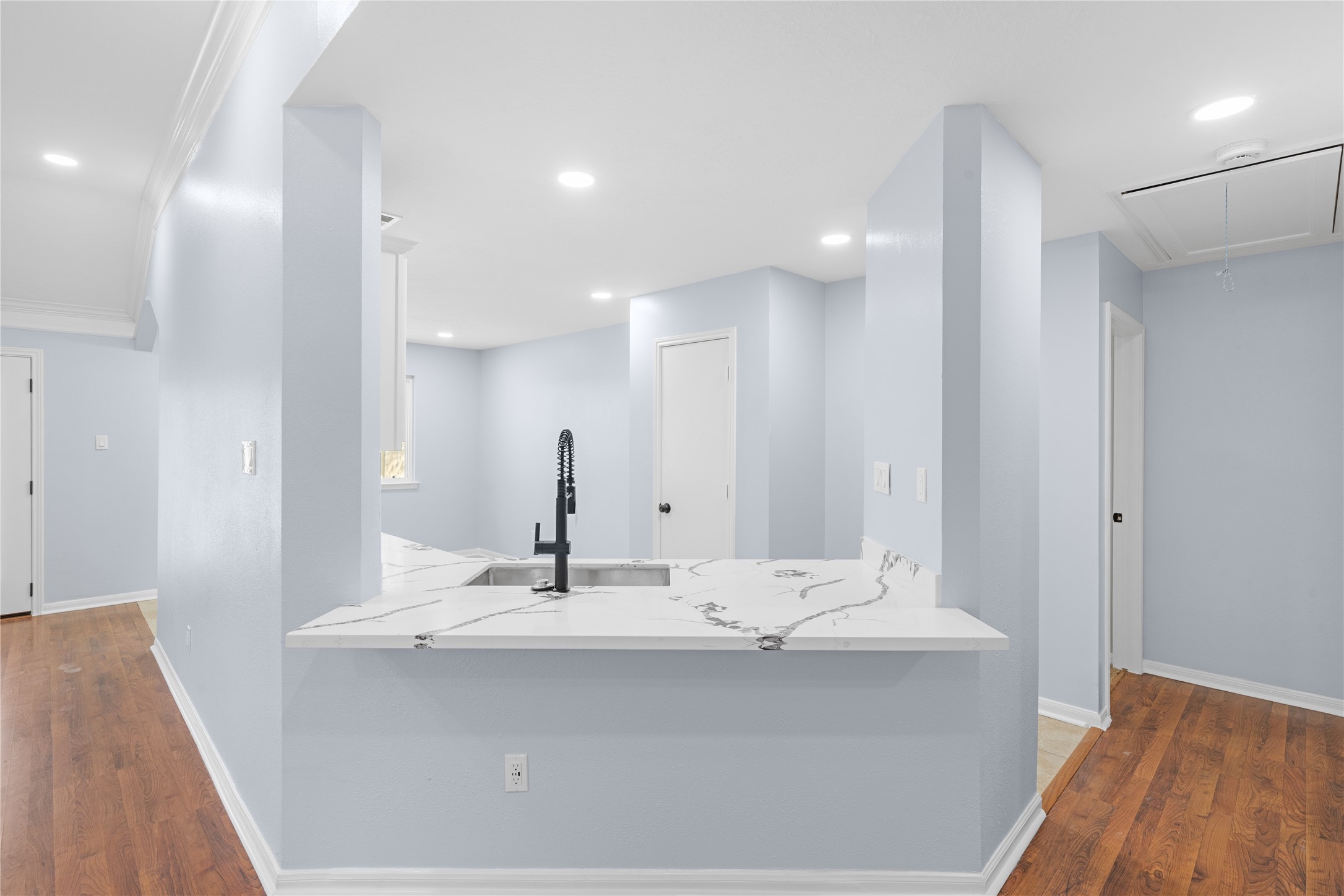 3910 Crystal Pass Court Property Photo 10