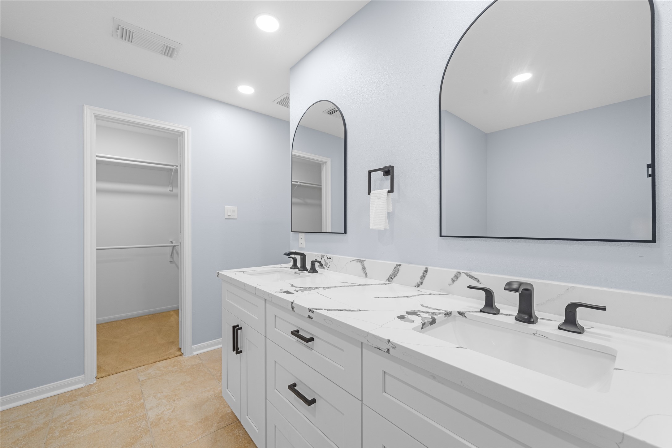 3910 Crystal Pass Court Property Photo 15