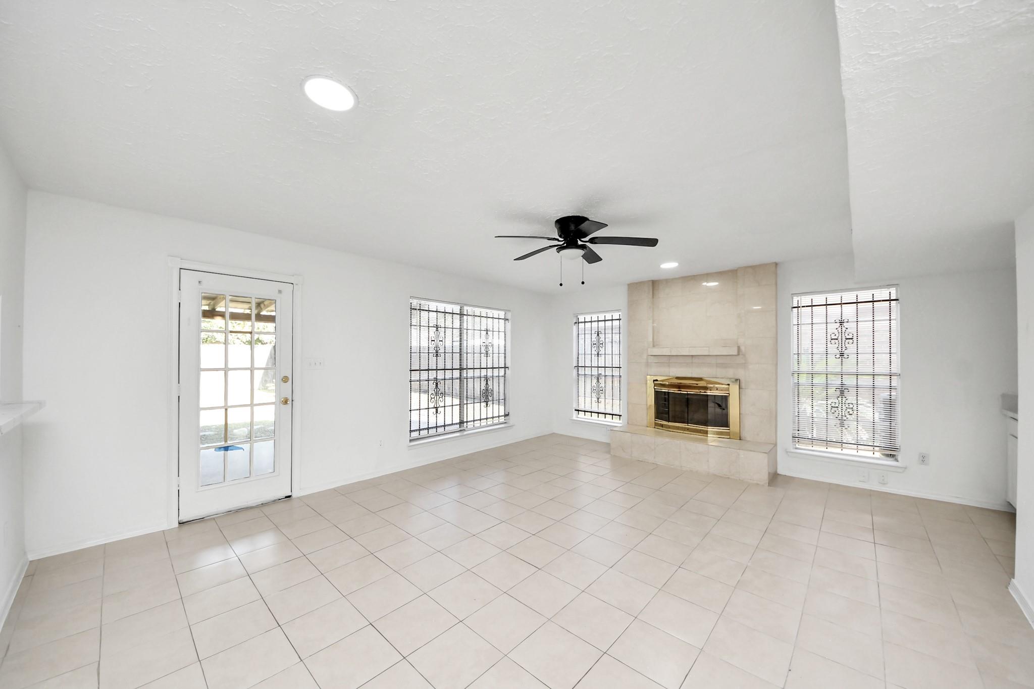 13402 Pecan Oak Drive Property Photo 25