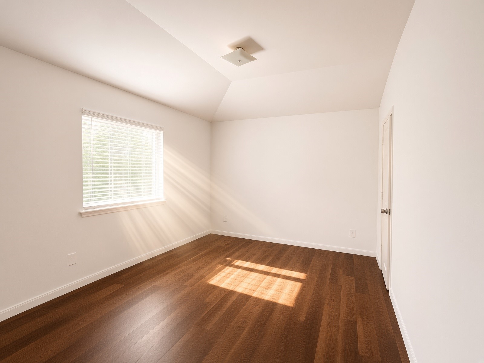 2506 Little Forest Court Property Photo 17